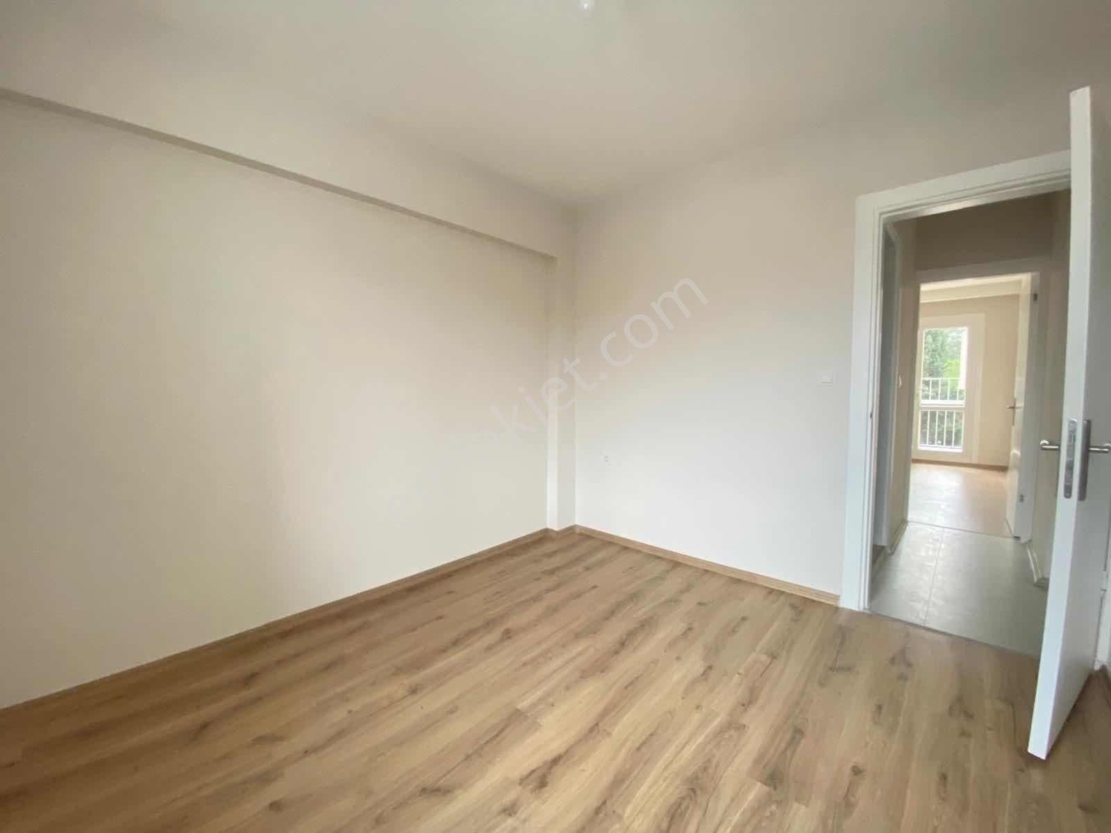 Akalından Park Manzaralı Önü Açık 135 M2 3+1 Satılık Daire - Görsel 20