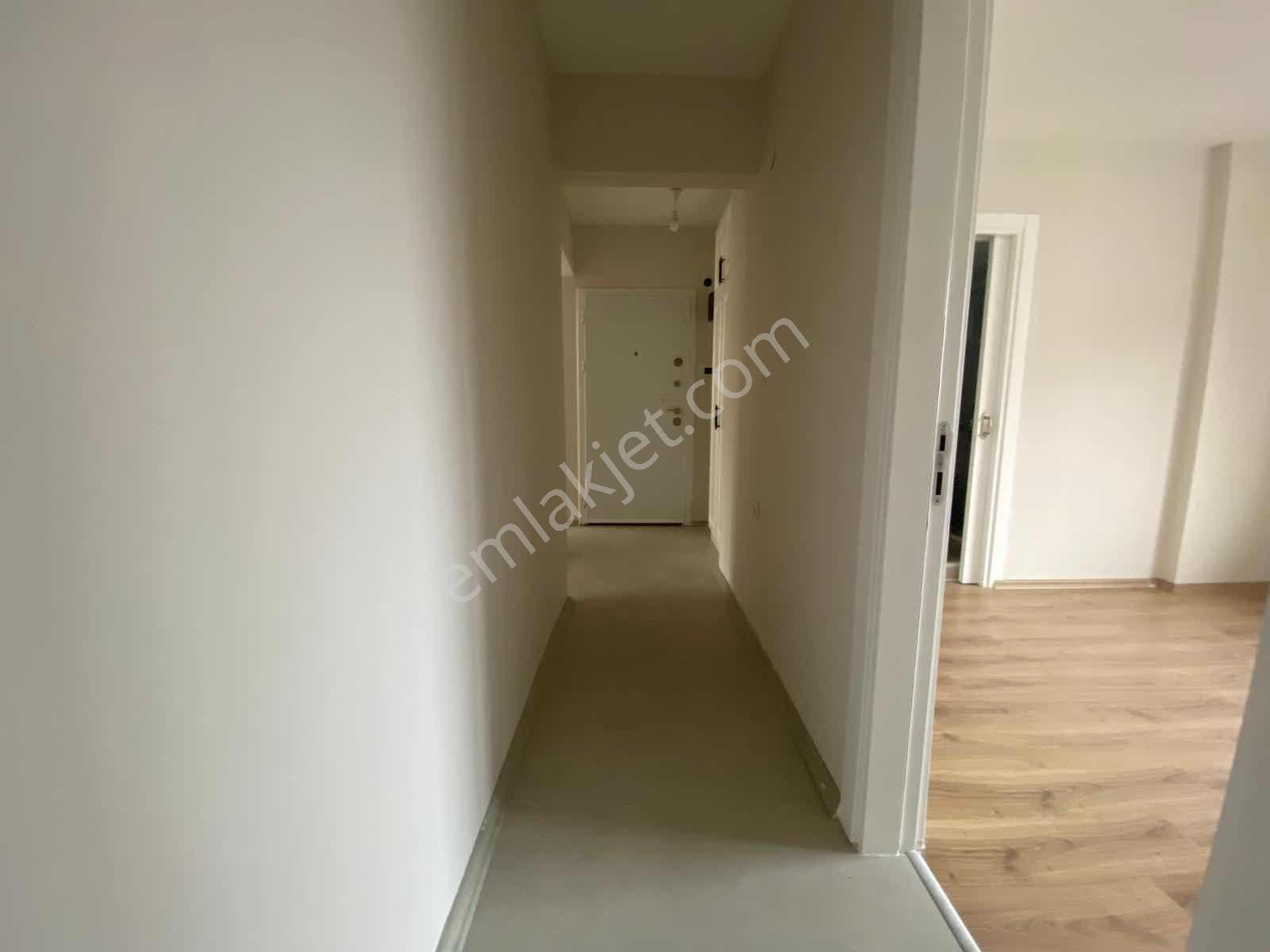 Akalından Park Manzaralı Önü Açık 135 M2 3+1 Satılık Daire - Görsel 13