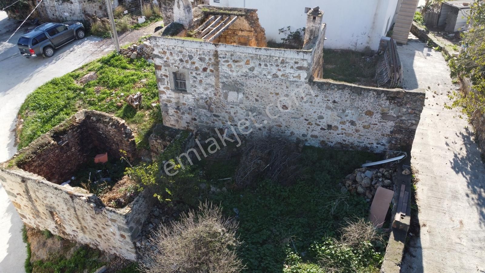 Dereköyde Satılık 2 Adet Tescilli Bina Ve Arsası - Görsel 21