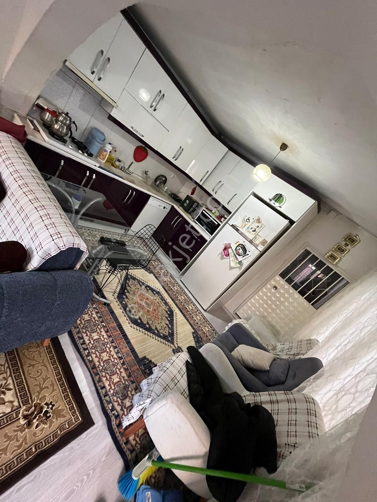 Eşrefpaşa'da Satılık Arsa Üzerinde Müstakil Ev Fırsatı !!! - Görsel 14