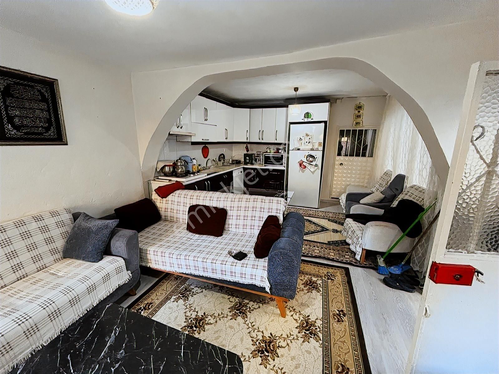 Eşrefpaşa'da Satılık Arsa Üzerinde Müstakil Ev Fırsatı !!! - Görsel 13