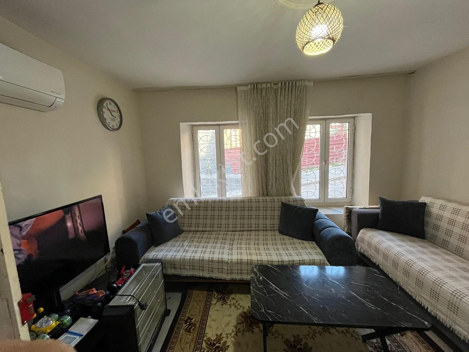 Eşrefpaşa'da Satılık Arsa Üzerinde Müstakil Ev Fırsatı !!! - Görsel 4