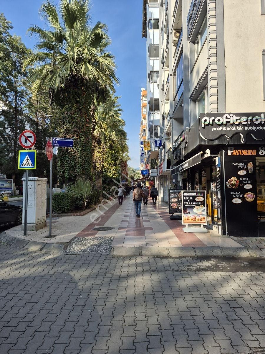 Güzelhisar Mahallesi 3+1 Cadde Üstü Doğalgazlı Satılık Daire - Görsel 4