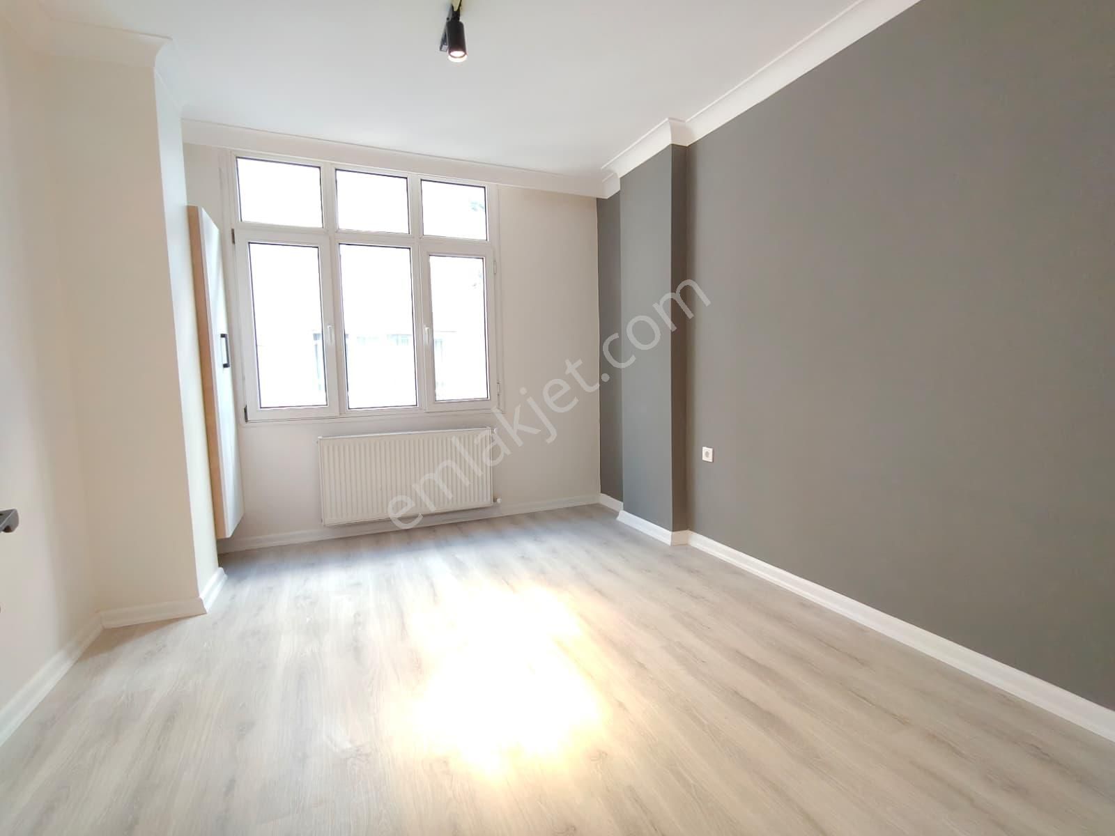 Güzelyalı'da Satılık 3+1 Daire - Görsel 3