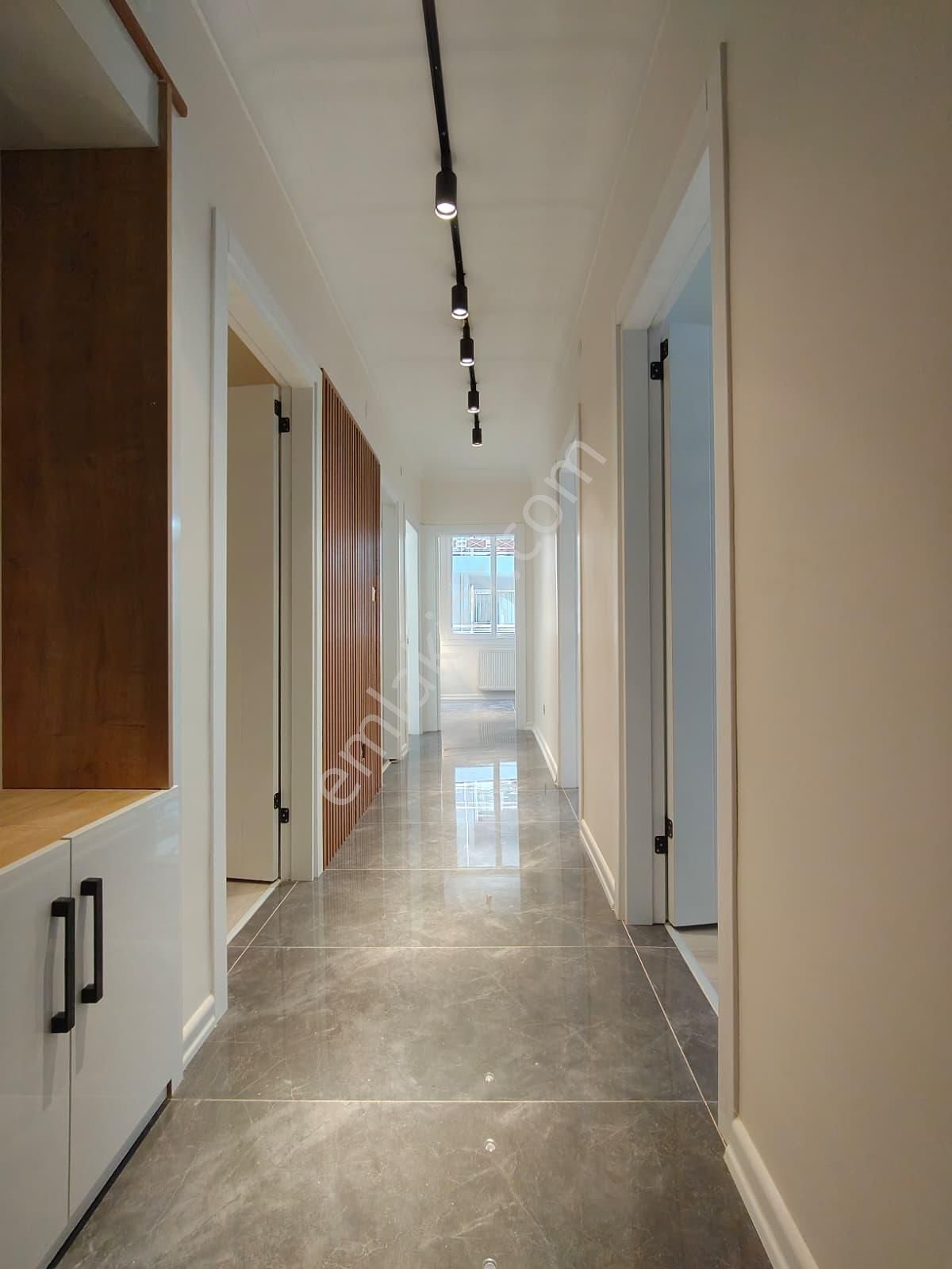 Güzelyalı'da Satılık 3+1 Daire - Görsel 22