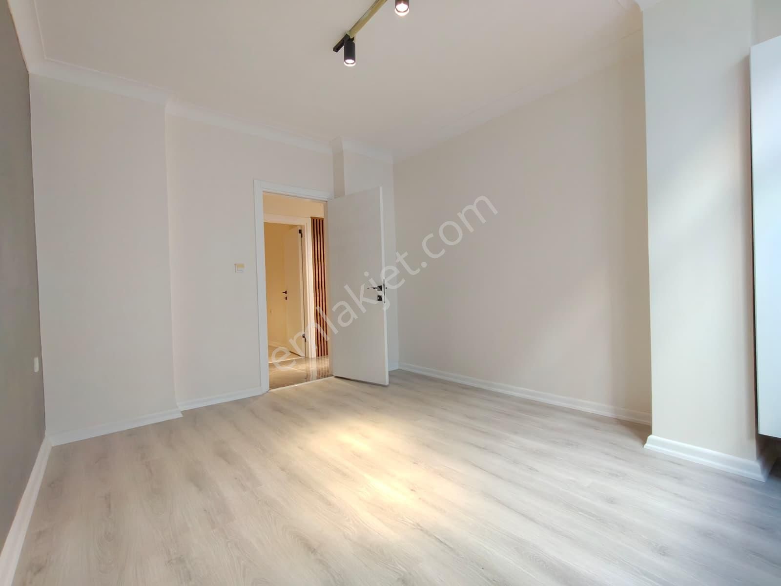 Güzelyalı'da Satılık 3+1 Daire - Görsel 8