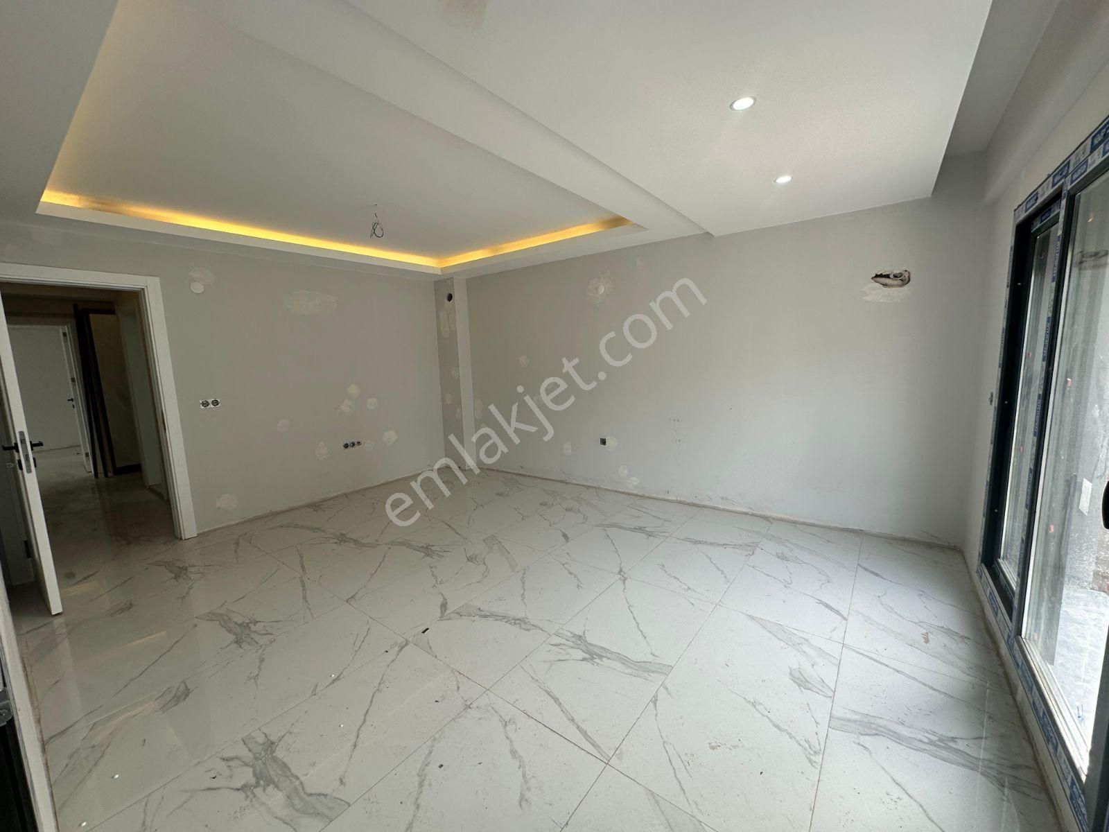 Emir Yapıdan Geniş Kullanisli Sıfır Daire - Görsel 15