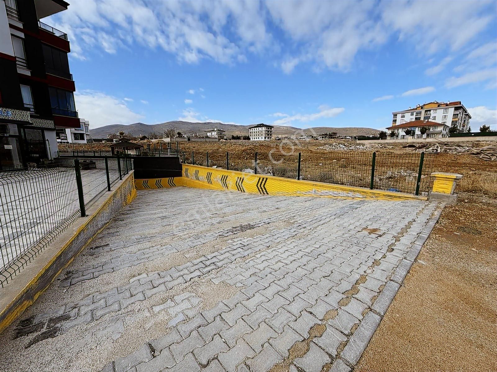 Selahaddin Eyyubi'de Şehir Manzaralı Ultra Lüks 3+1 Daire - Görsel 11