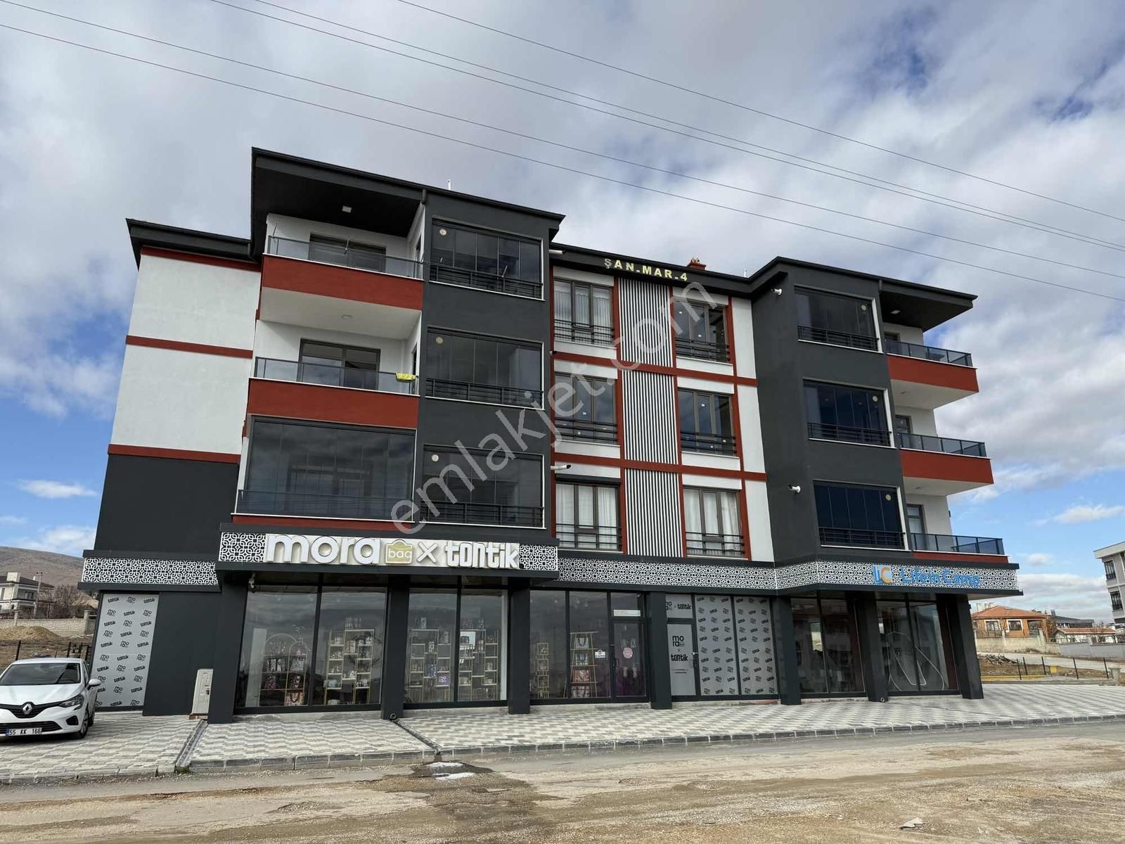 Selahaddin Eyyubi'de Şehir Manzaralı Ultra Lüks 3+1 Daire - Görsel 18