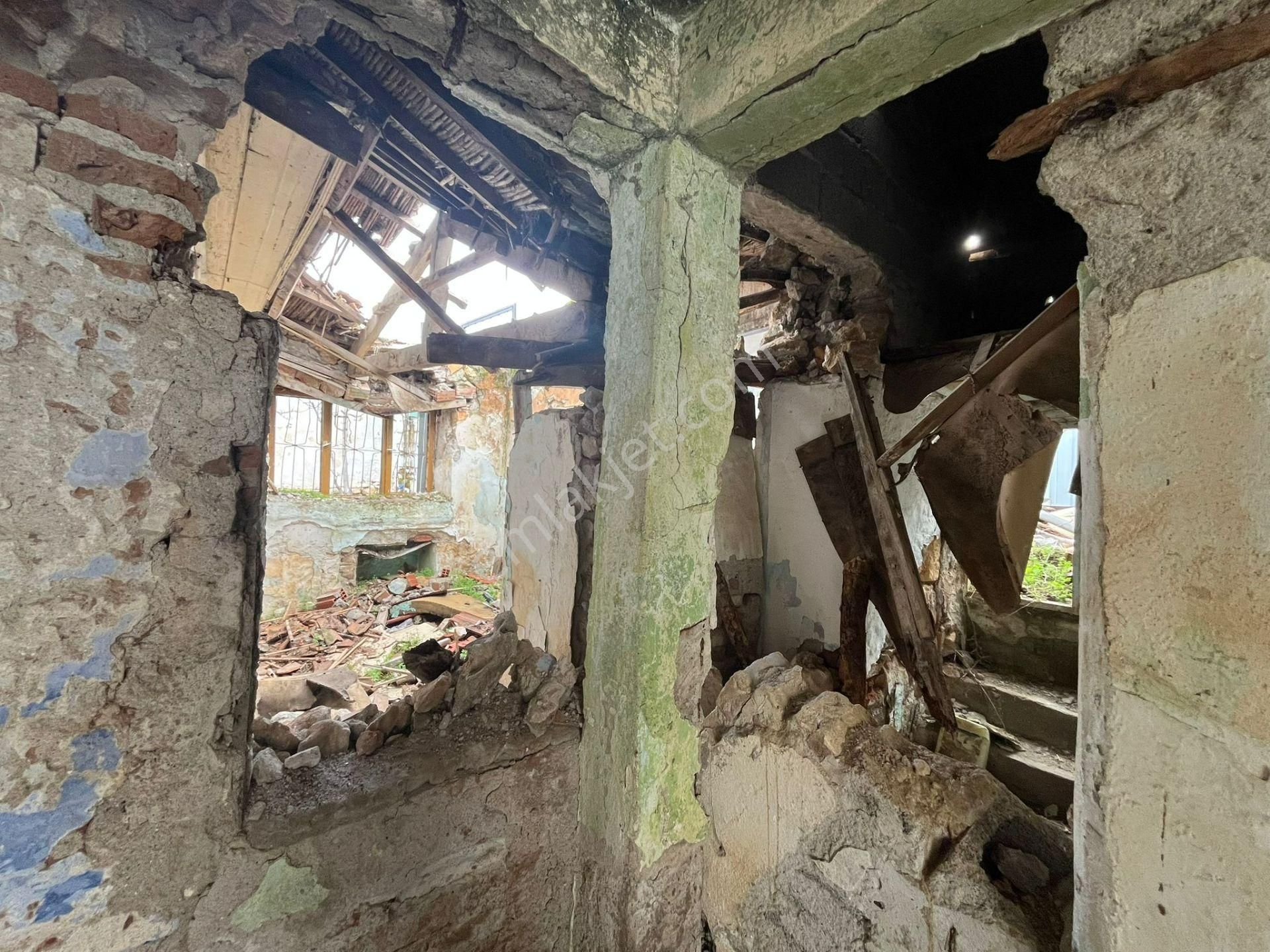 Bergama Zeytindağ Satılık Müstakil Taş Ev Ve Arsası - Görsel 22