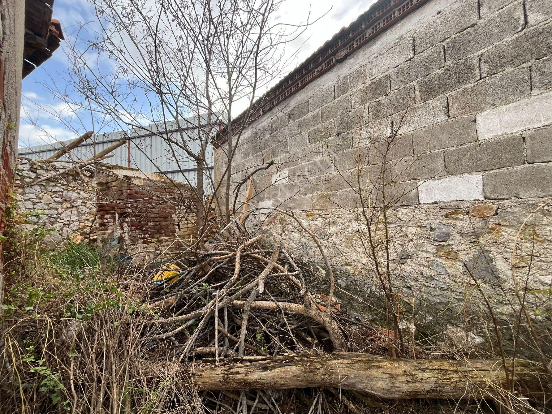 Bergama Zeytindağ Satılık Müstakil Taş Ev Ve Arsası - Görsel 23