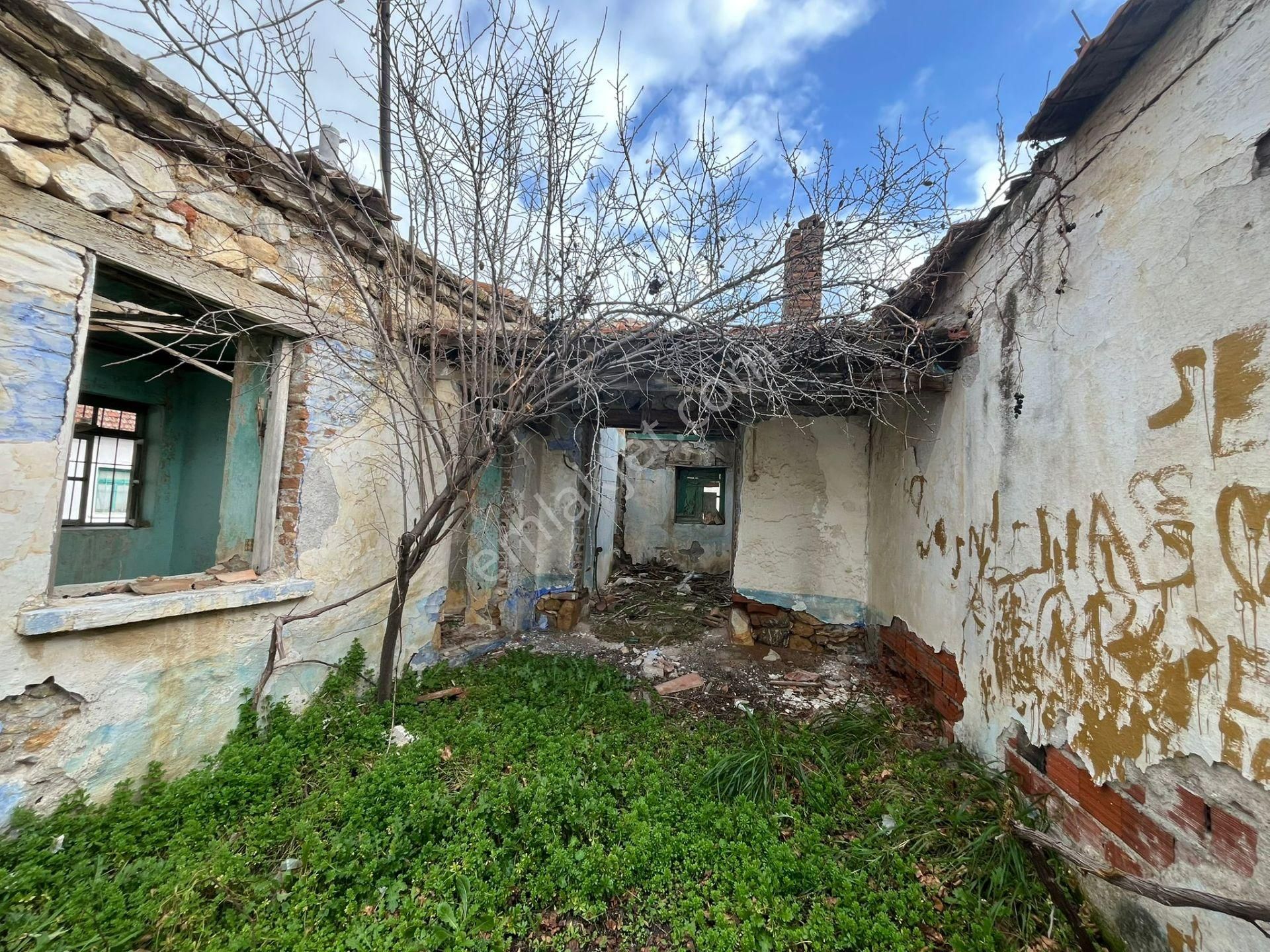 Bergama Zeytindağ Satılık Müstakil Taş Ev Ve Arsası - Görsel 5