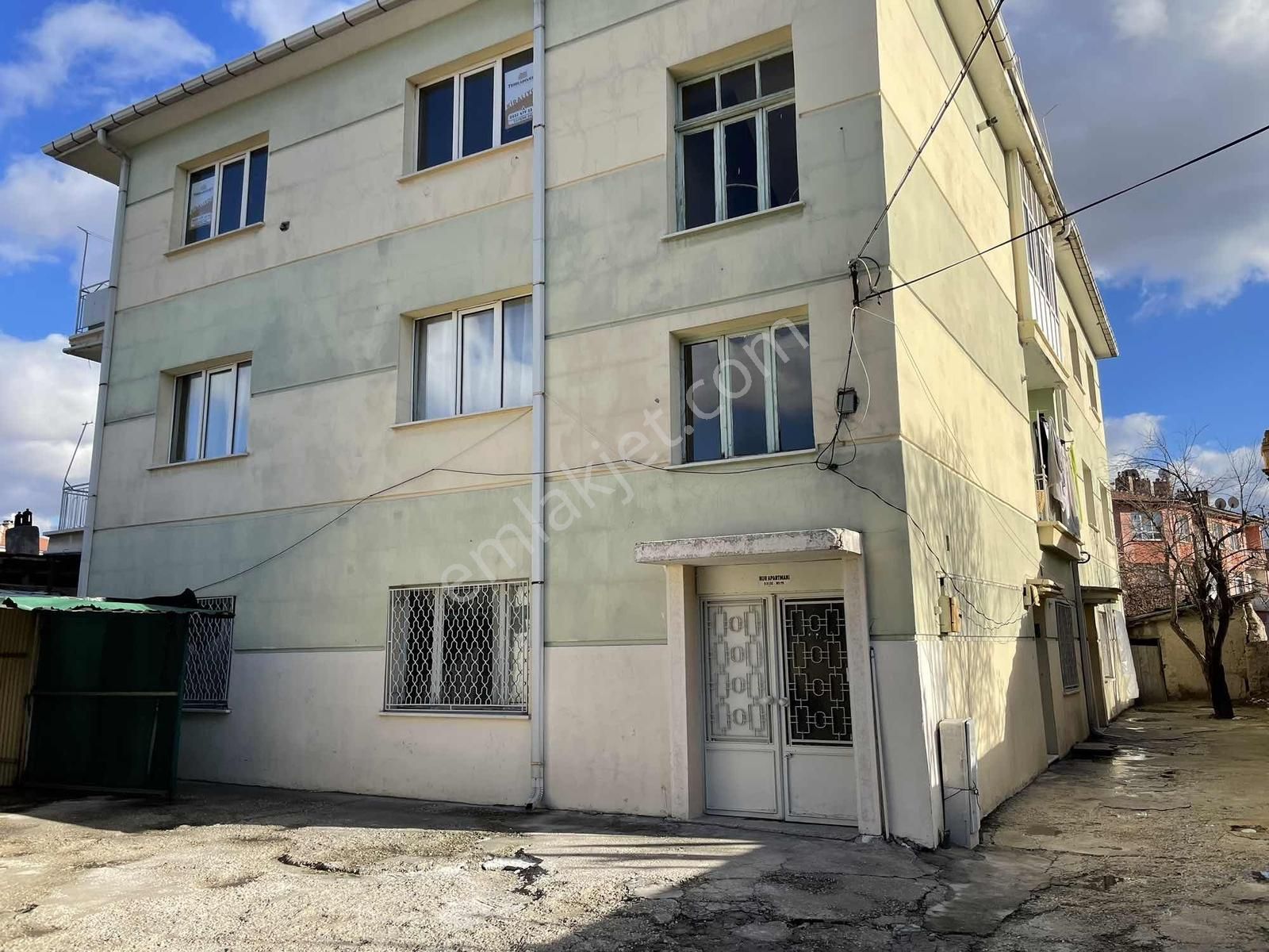 Meram Pirebi Mahallesi 3+1 Kiralık Daire - Görsel 23