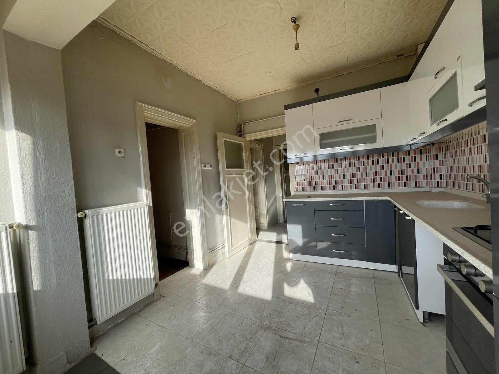 Meram Pirebi Mahallesi 3+1 Kiralık Daire - Görsel 22