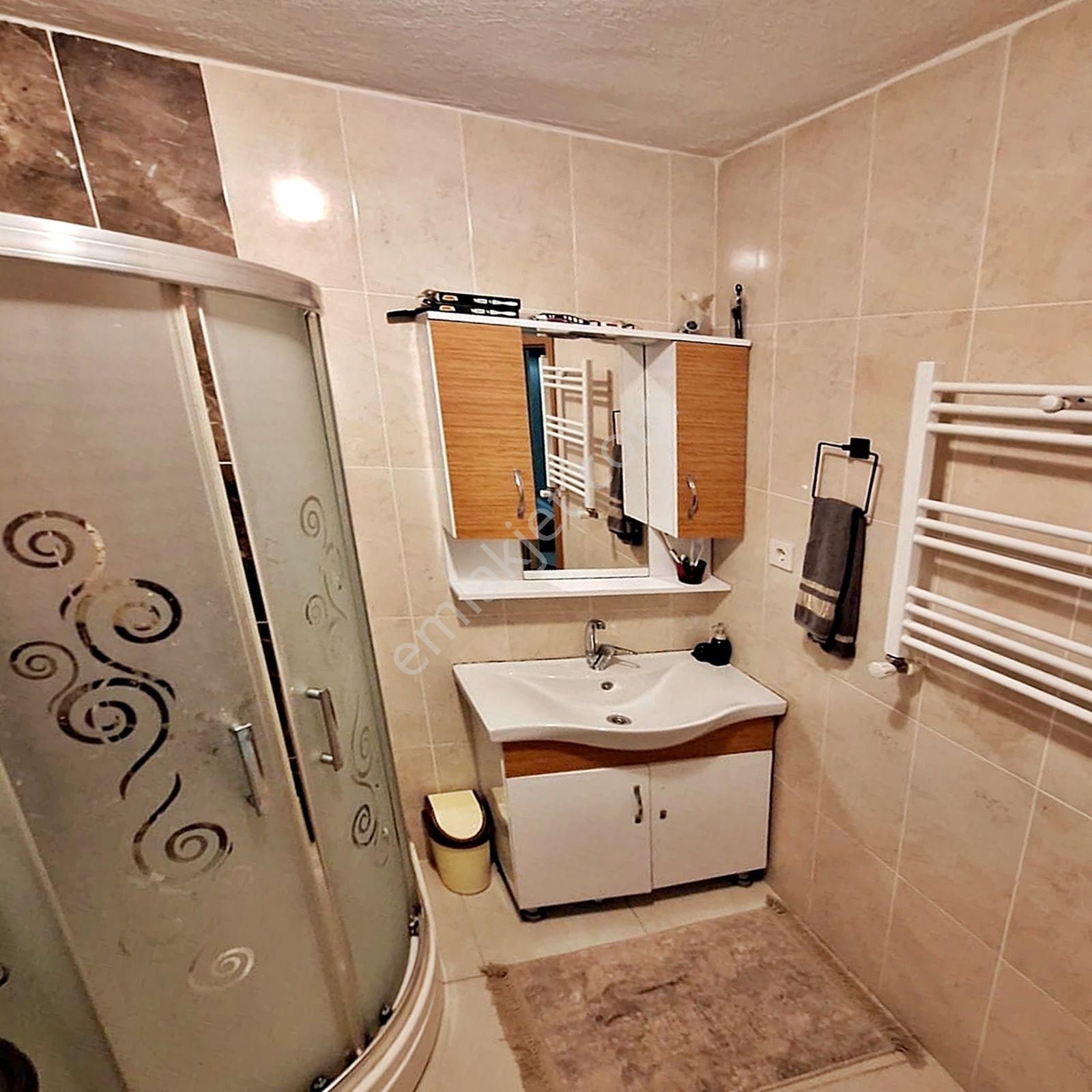 Esenyurt Çınar Mahallesinde 3+1 Çift Balkonlu Ara Kat Daire - Görsel 35