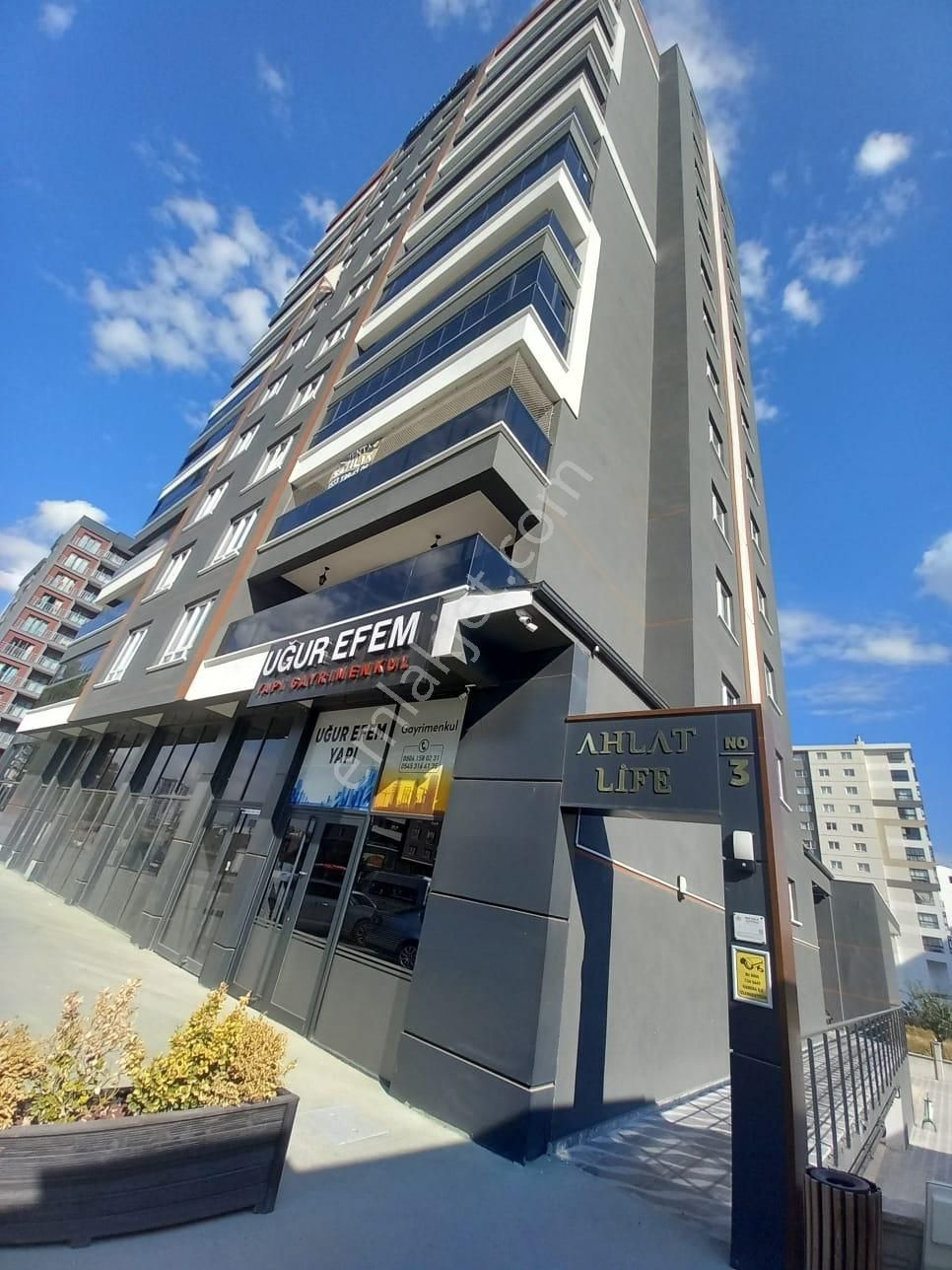 Yeşilova Da 5.kat Kapalı Mutfak Katta 2+1 - Görsel 21