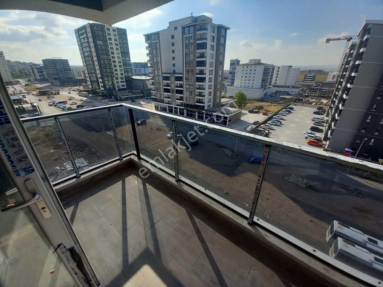 Yeşilova Da 5.kat Kapalı Mutfak Katta 2+1 - Görsel 23