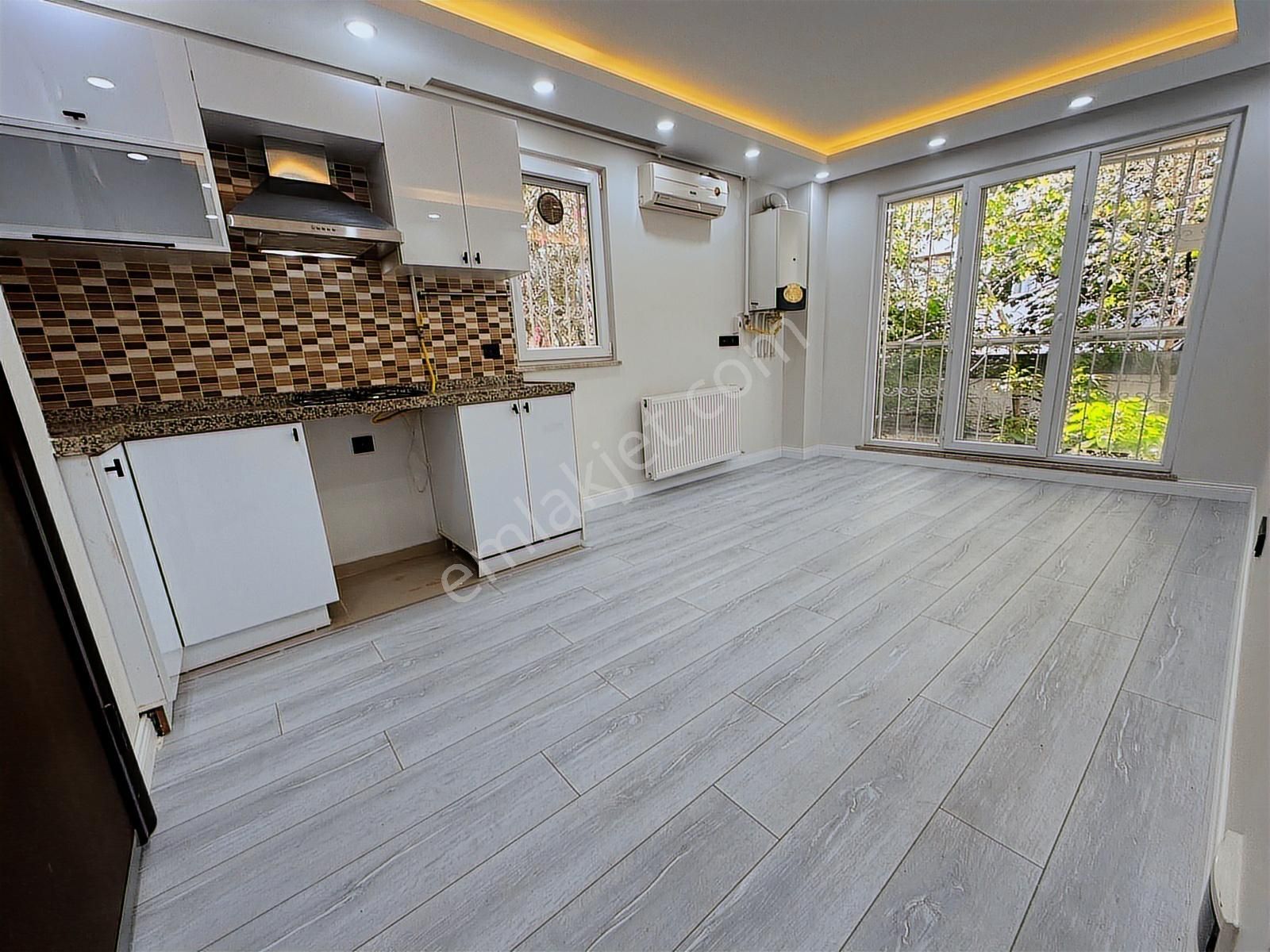 Tamiş'den Altıntepe 'de 10 Yıllık Binada Yüksek Giriş Ferah 1+1 - Görsel 12