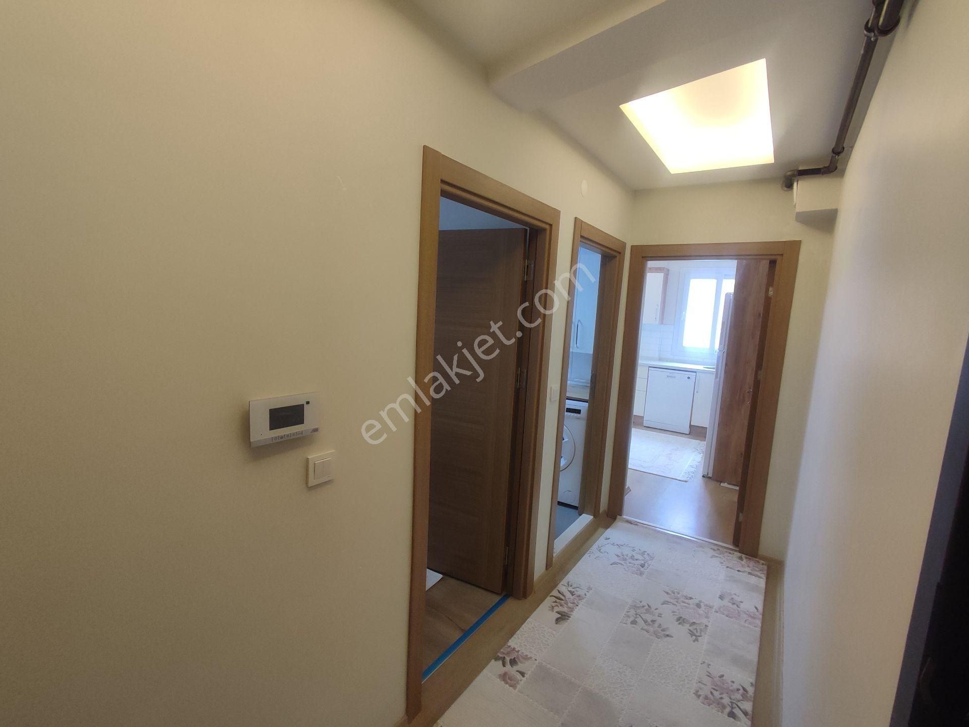 Devlet Hastanesi Yakını 1+1 Eşyalı Yeni Bina Arakat Asansörlü 60 M2 Satılık Daire - Görsel 4