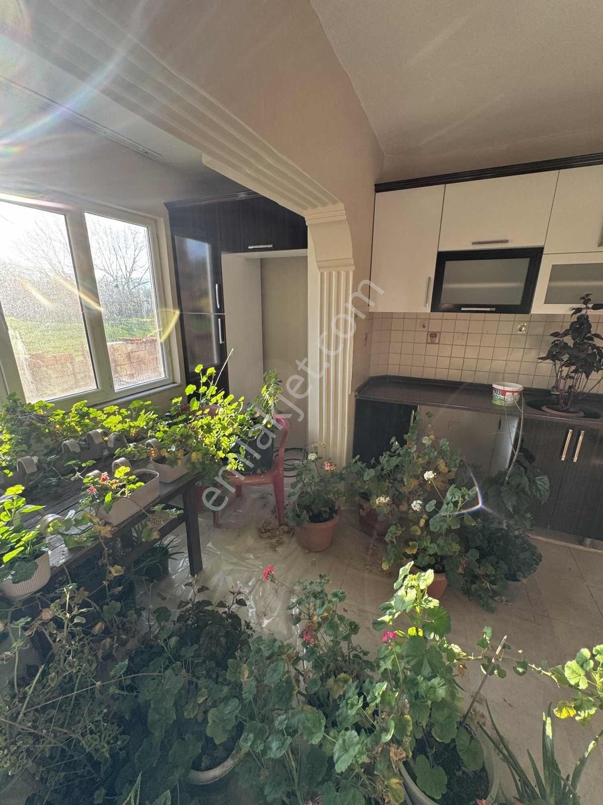 Muğla Menteşe Yeşilyurt Mah Geniş Bahçeli Sobalı Ferah 2+1 - Görsel 8