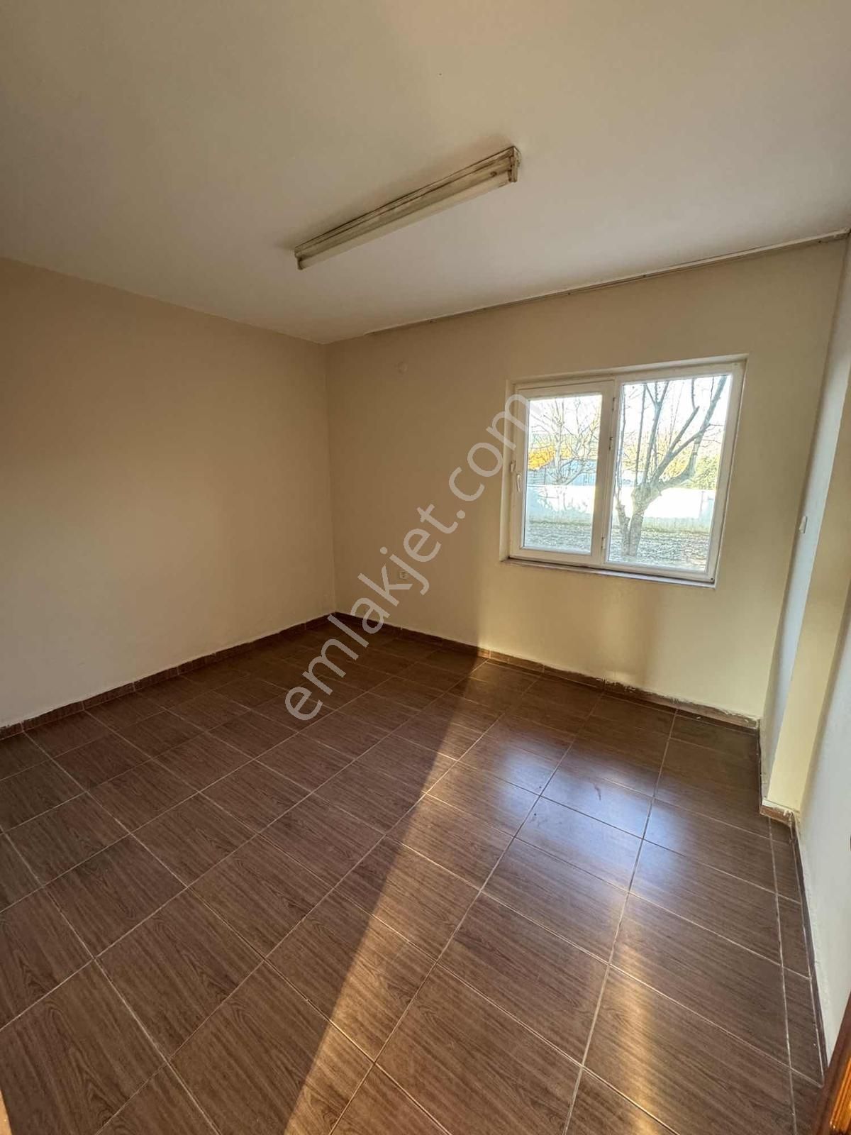 Muğla Menteşe Yeşilyurt Mah Geniş Bahçeli Sobalı Ferah 2+1 - Görsel 27