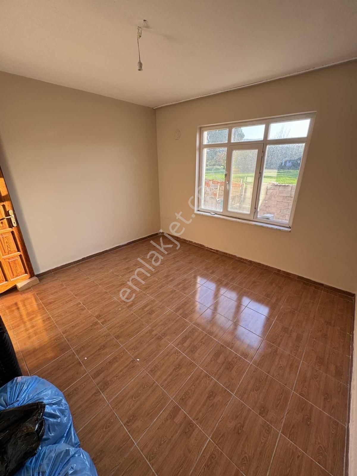 Muğla Menteşe Yeşilyurt Mah Geniş Bahçeli Sobalı Ferah 2+1 - Görsel 11