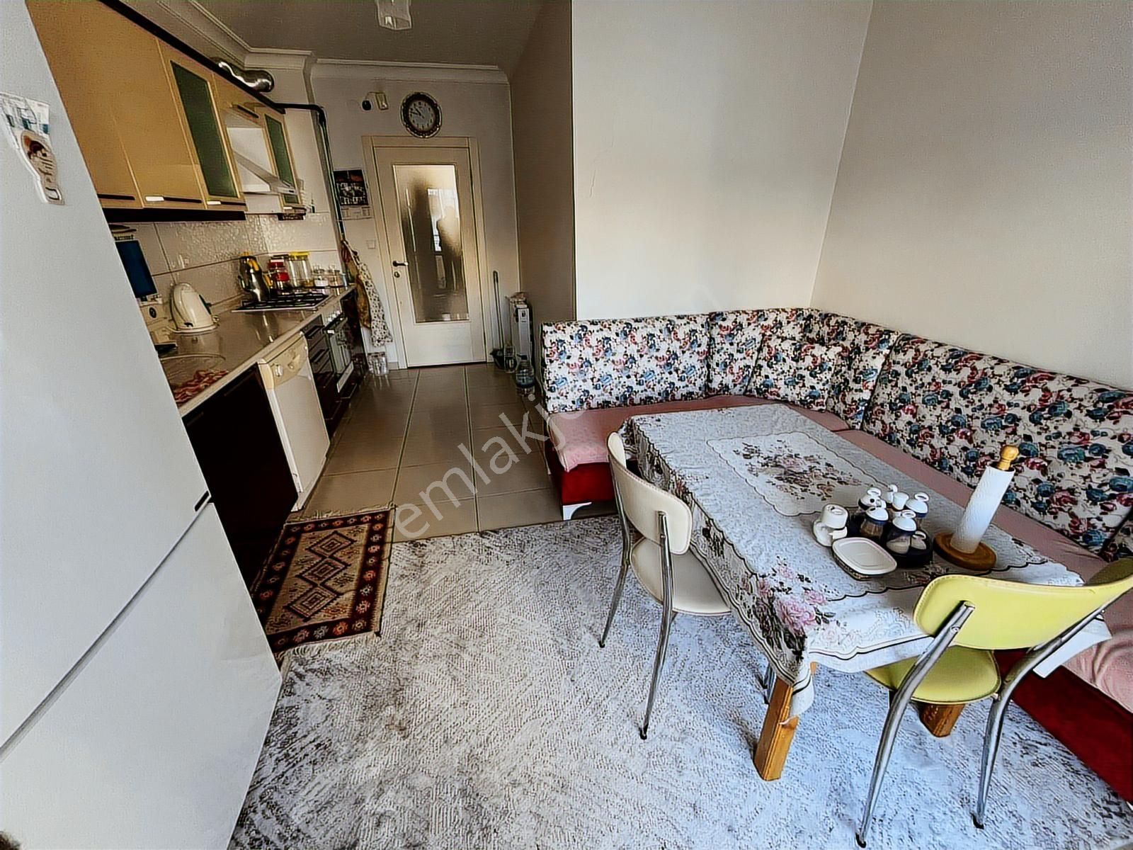 Burç Mahallesinde Katta Yapılı Geniş Balkonlu 3+1 Satılık Daire - Görsel 34