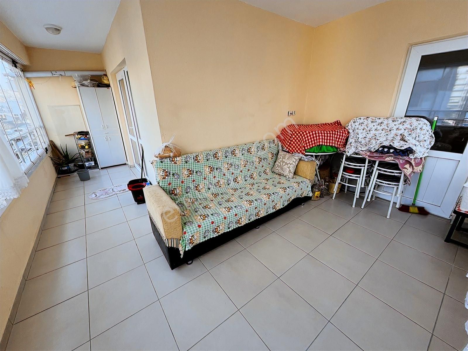 Burç Mahallesinde Katta Yapılı Geniş Balkonlu 3+1 Satılık Daire - Görsel 16