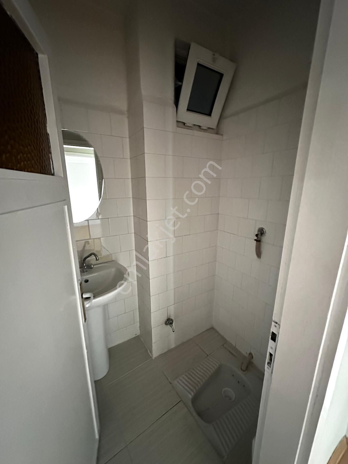 Tuzluçayır Mahallesinde Göbeğe Yürüme Mesafesinde Yapılı 2. Kat 3+1 Kiralık Daire - Görsel 12