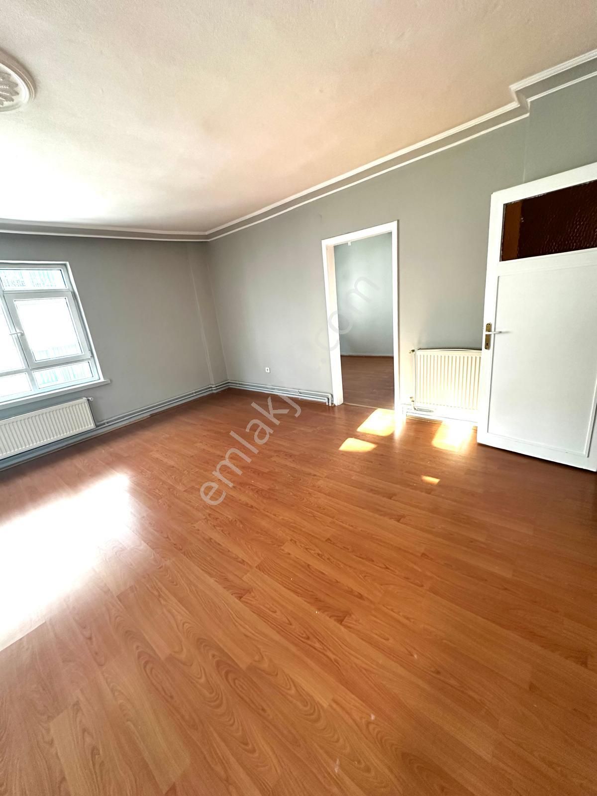 Tuzluçayır Mahallesinde Göbeğe Yürüme Mesafesinde Yapılı 2. Kat 3+1 Kiralık Daire - Görsel 18