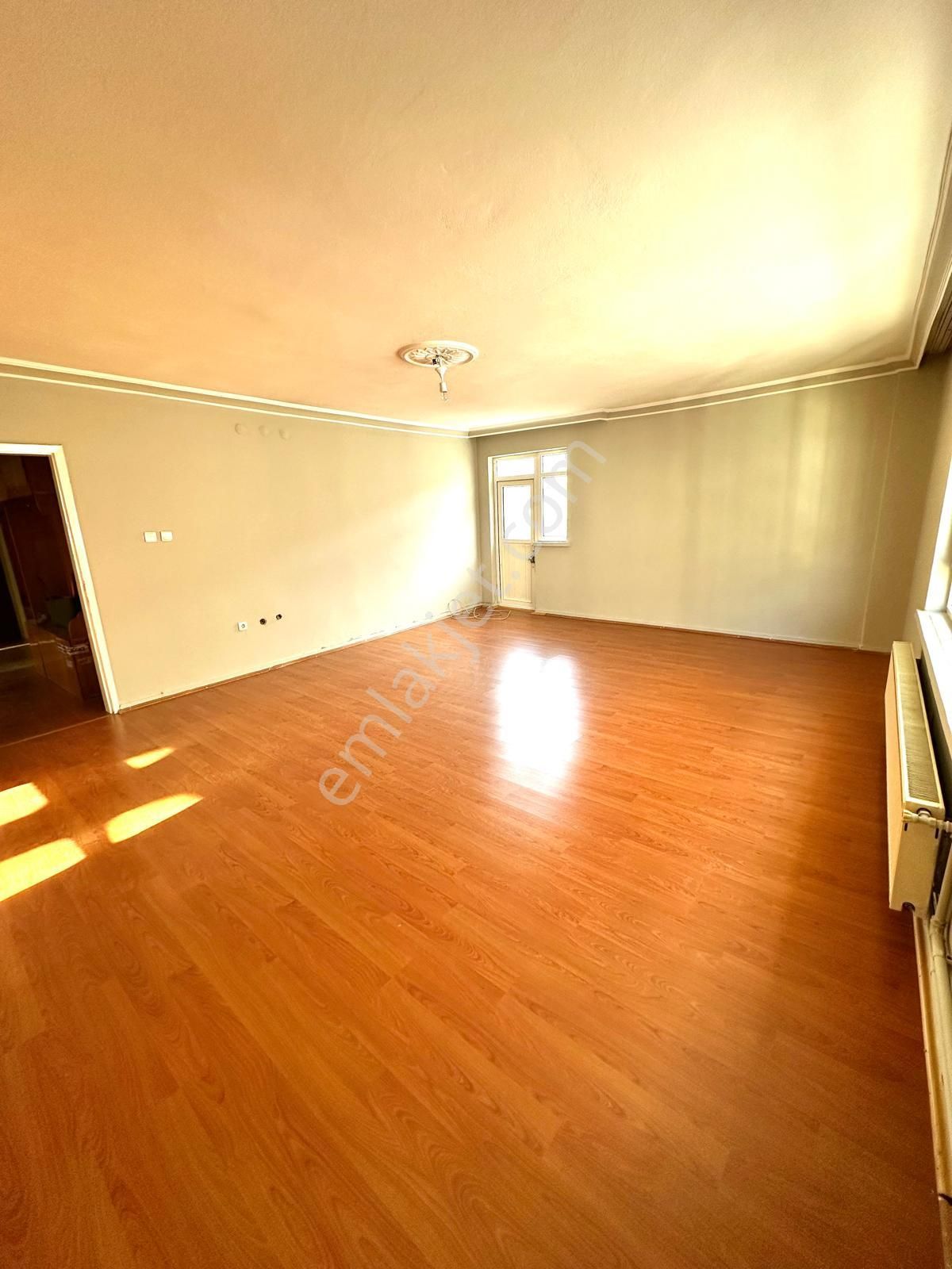 Tuzluçayır Mahallesinde Göbeğe Yürüme Mesafesinde Yapılı 2. Kat 3+1 Kiralık Daire - Görsel 14