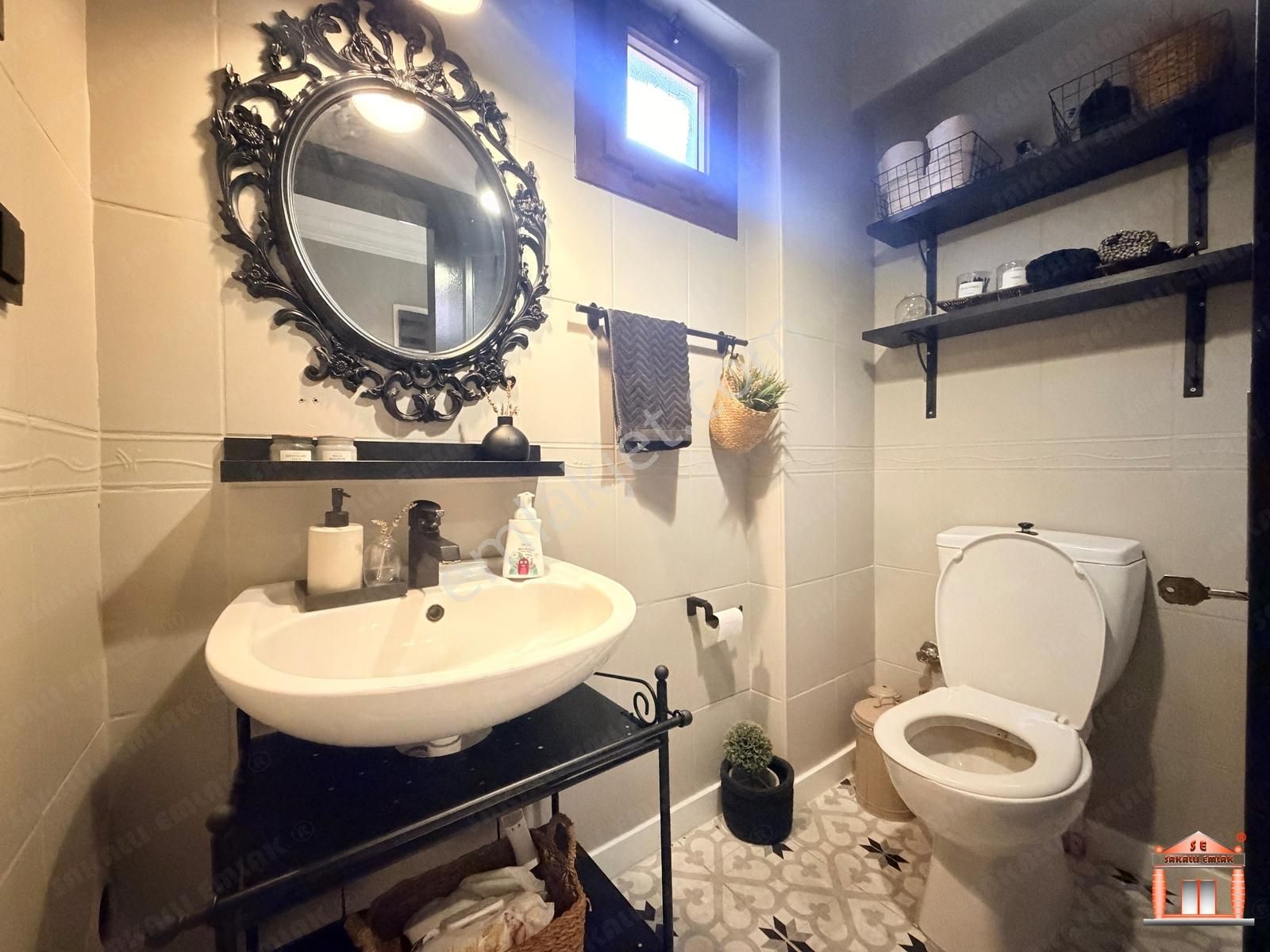 S-a-k-a-l-l-ı-dan Turgutreiste Masrafsız Havuzlu Müstakil Villa - Görsel 27