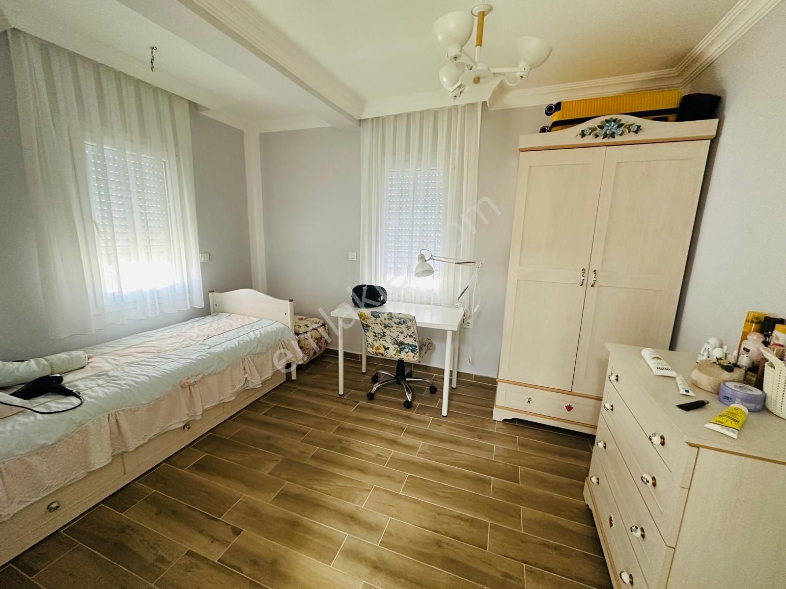 Bodrum Boğaziçinde Satılık Deniz Ve Göl Manzaralı Müstakil Ev - Görsel 27