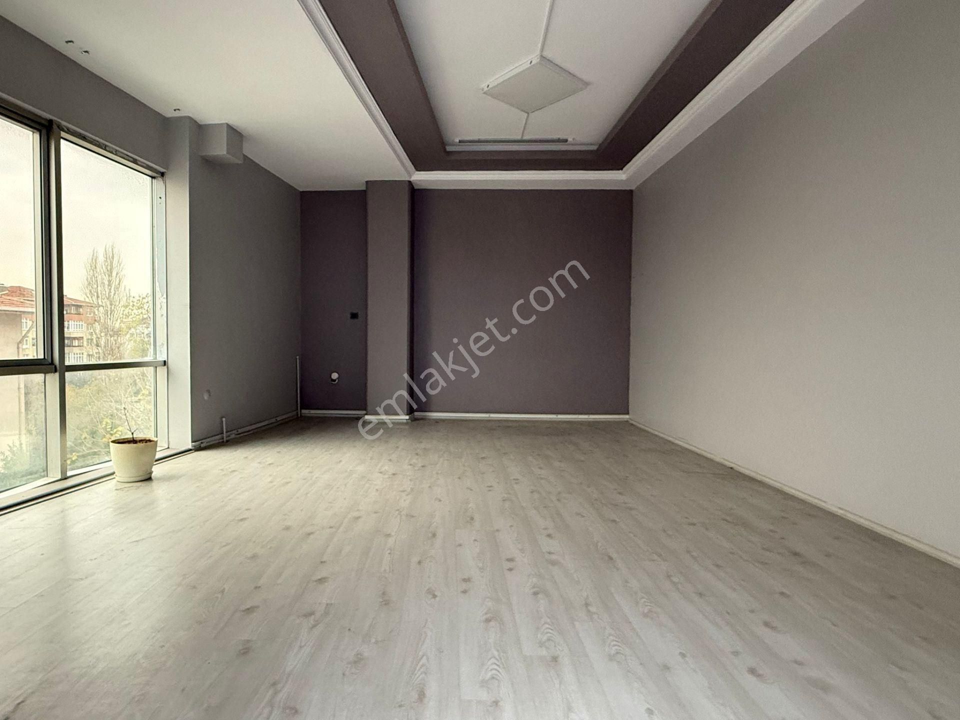 Bağcılar Merkez Mahallesi Kiralık Bölümlenmiş Ofis Katı 200 M2 - Görsel 33