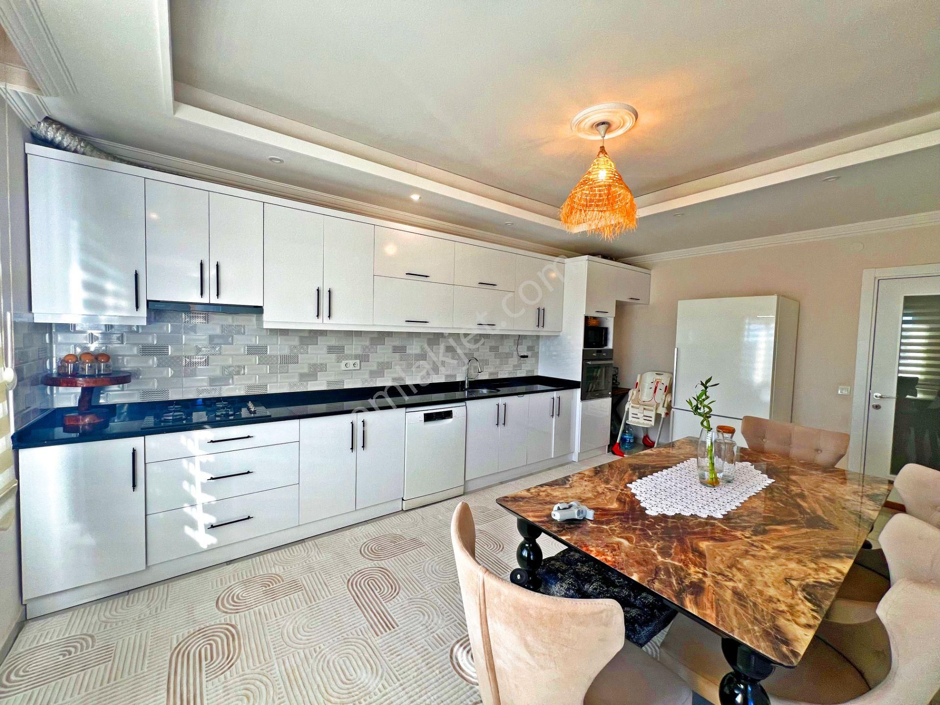 Alanya Çıplaklıda Satılık 4+1 Site İçi Manzaralı Dubleks Daire - Görsel 7