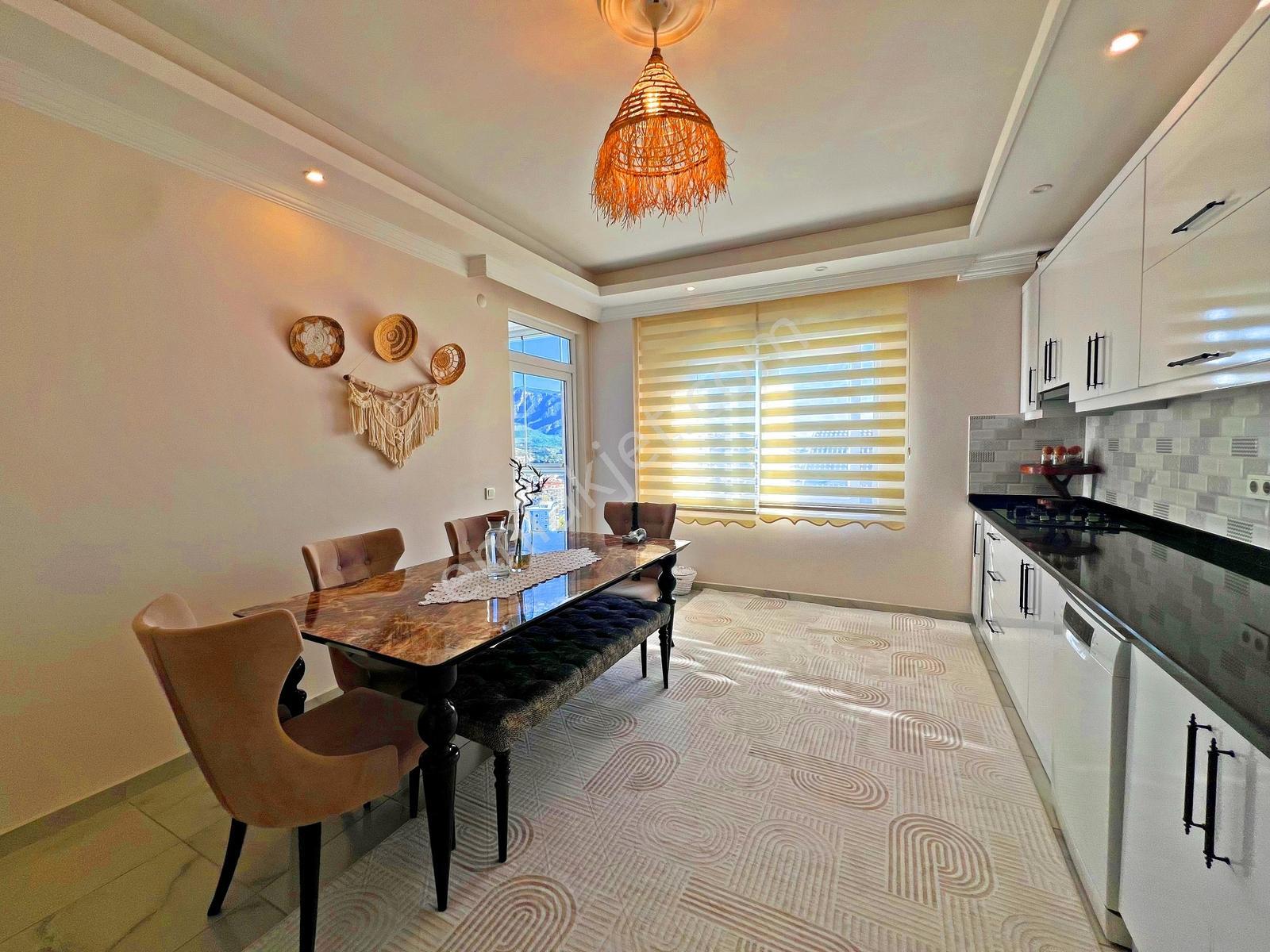 Alanya Çıplaklıda Satılık 4+1 Site İçi Manzaralı Dubleks Daire - Görsel 21