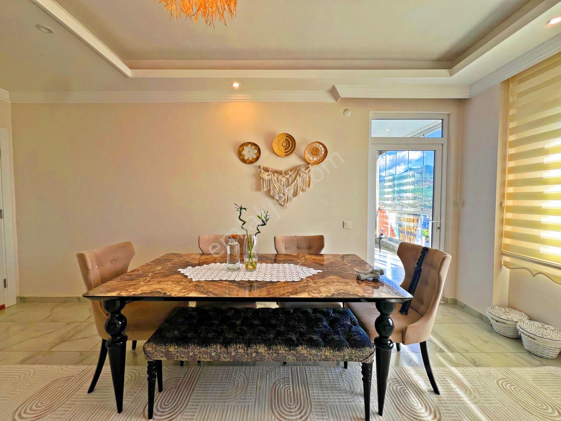 Alanya Çıplaklıda Satılık 4+1 Site İçi Manzaralı Dubleks Daire - Görsel 4