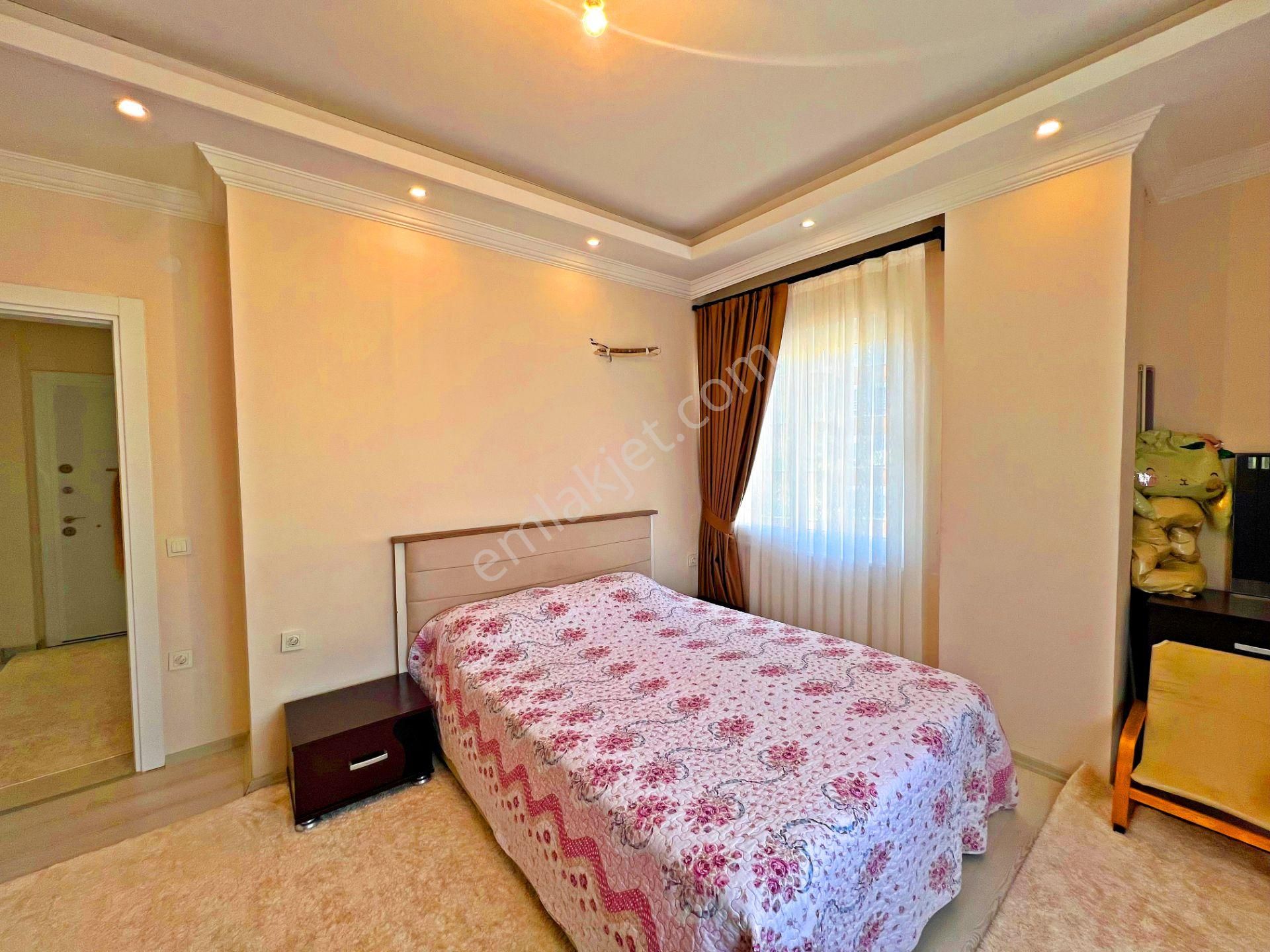 Alanya Çıplaklıda Satılık 4+1 Site İçi Manzaralı Dubleks Daire - Görsel 11