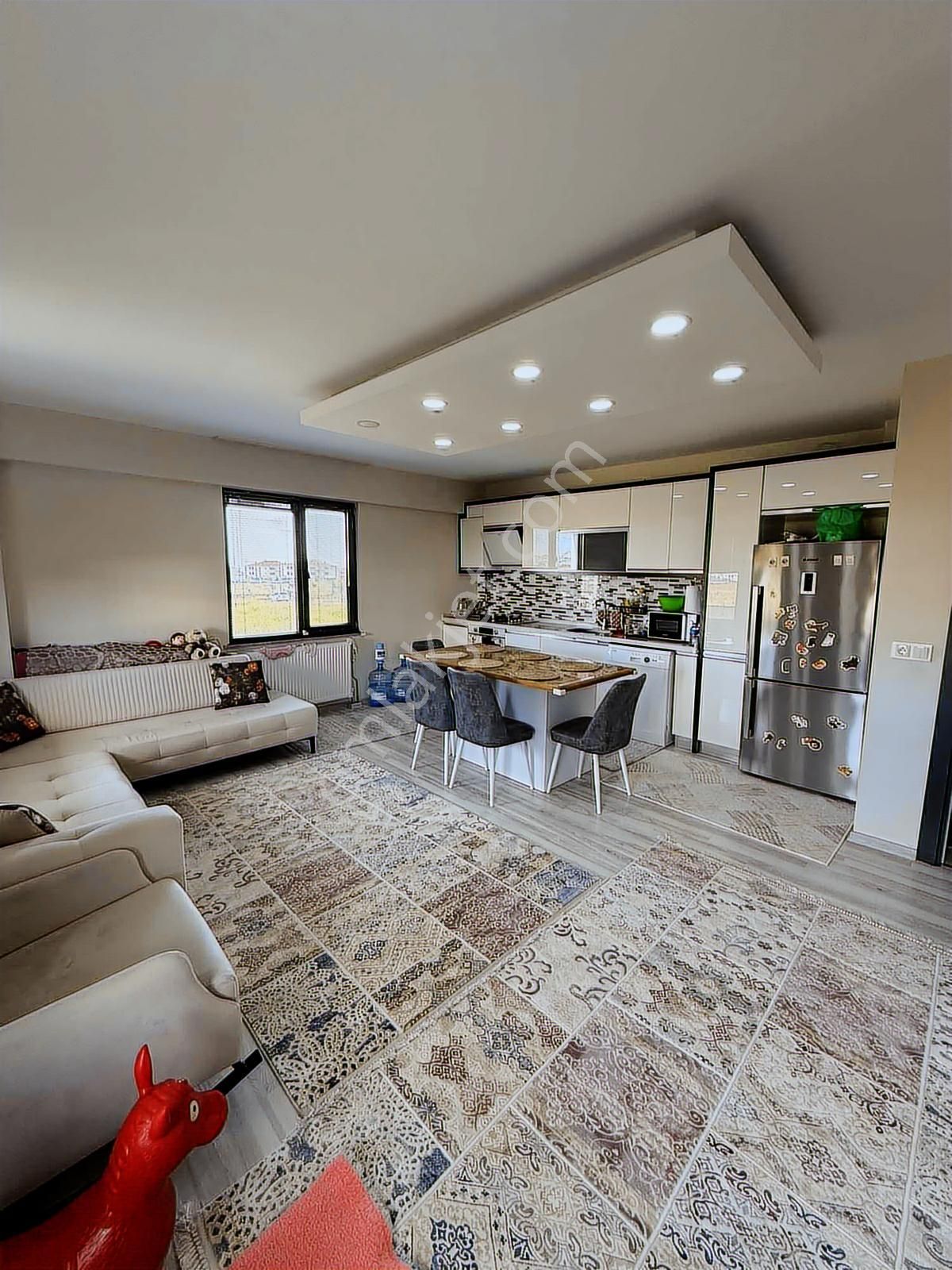 Akkaya İnşaattan Mükemmel Konumda Rumelide 3+1 Daire