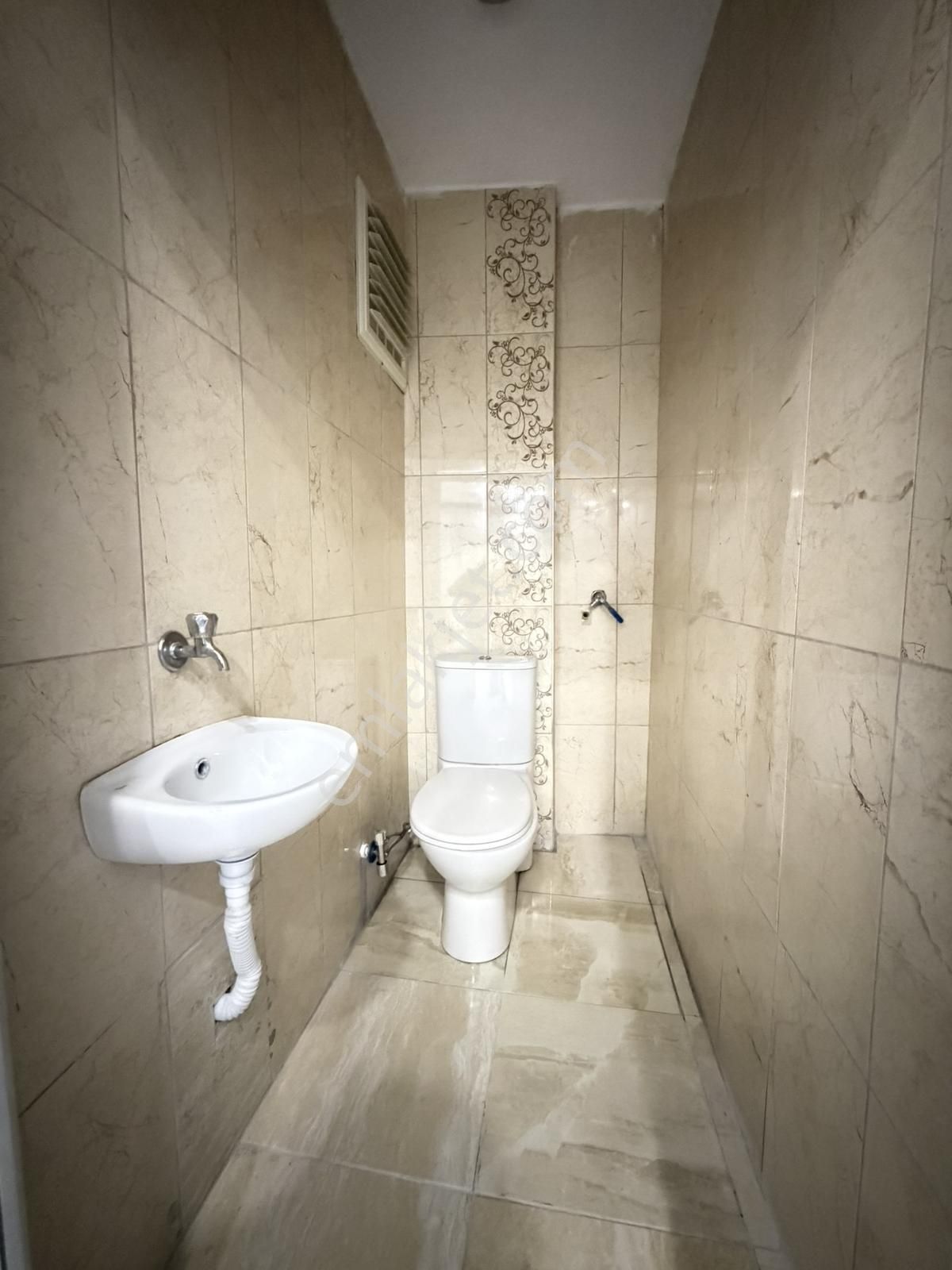 Bezirganbahçe'de 2+1 Satılık 115 M2 1.kat Kelepir Lüks Daire - Görsel 20