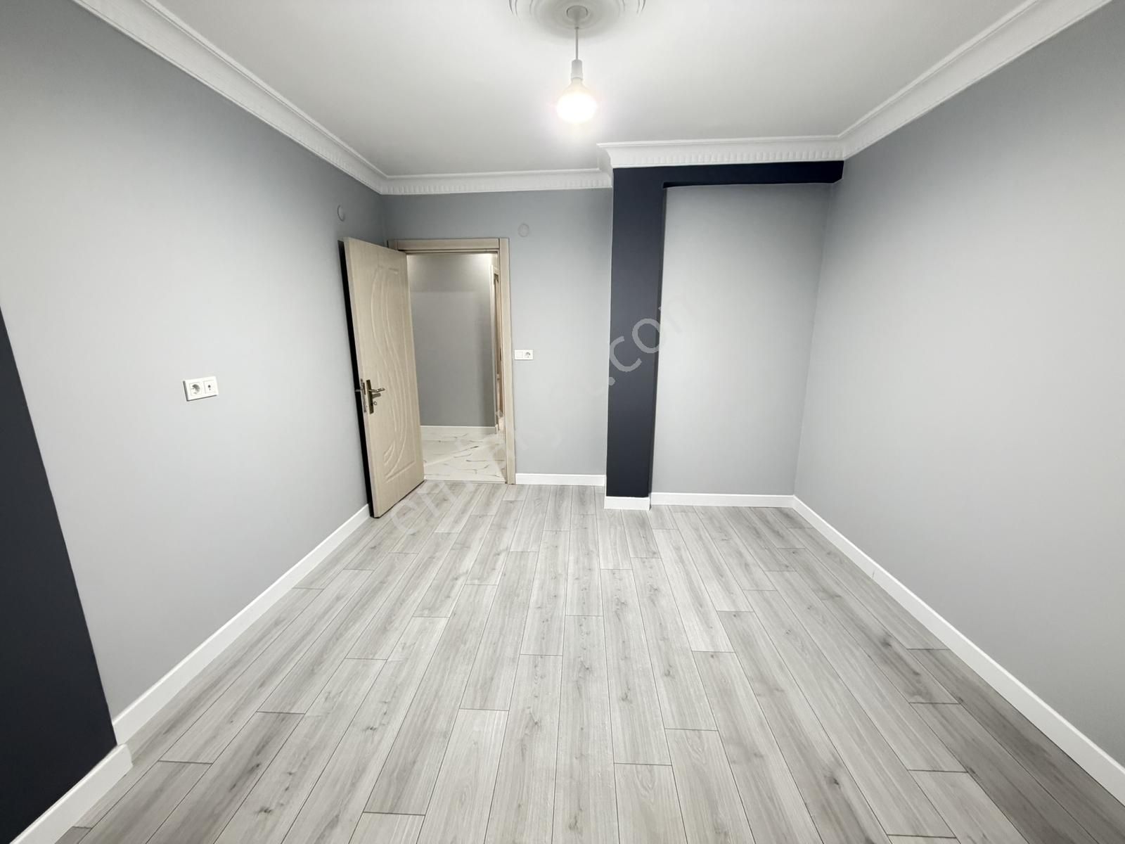 Bezirganbahçe'de 2+1 Satılık 115 M2 1.kat Kelepir Lüks Daire - Görsel 15