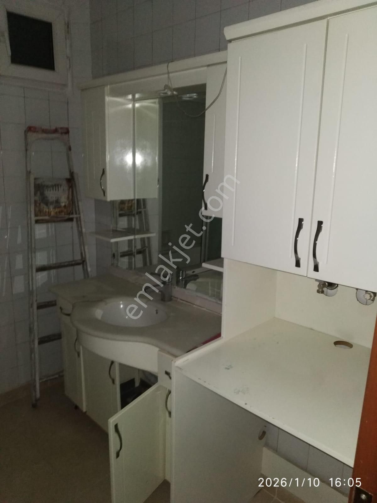 Demetevler Metrosuna Yakın 408.cad. 3+1 Asansörlü Kombili Yapılı Kiralık Daire - Görsel 14