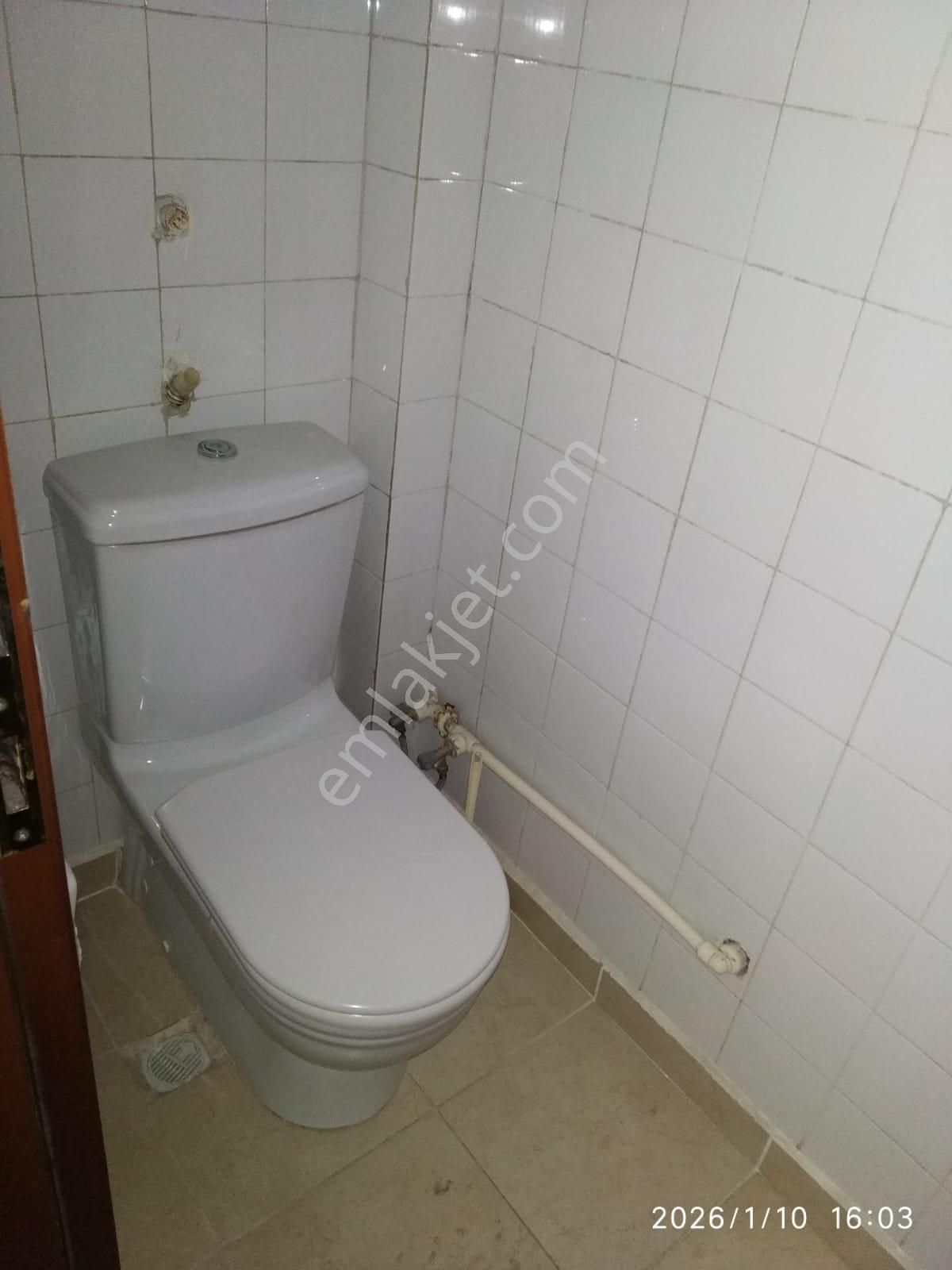 Demetevler Metrosuna Yakın 408.cad. 3+1 Asansörlü Kombili Yapılı Kiralık Daire - Görsel 16
