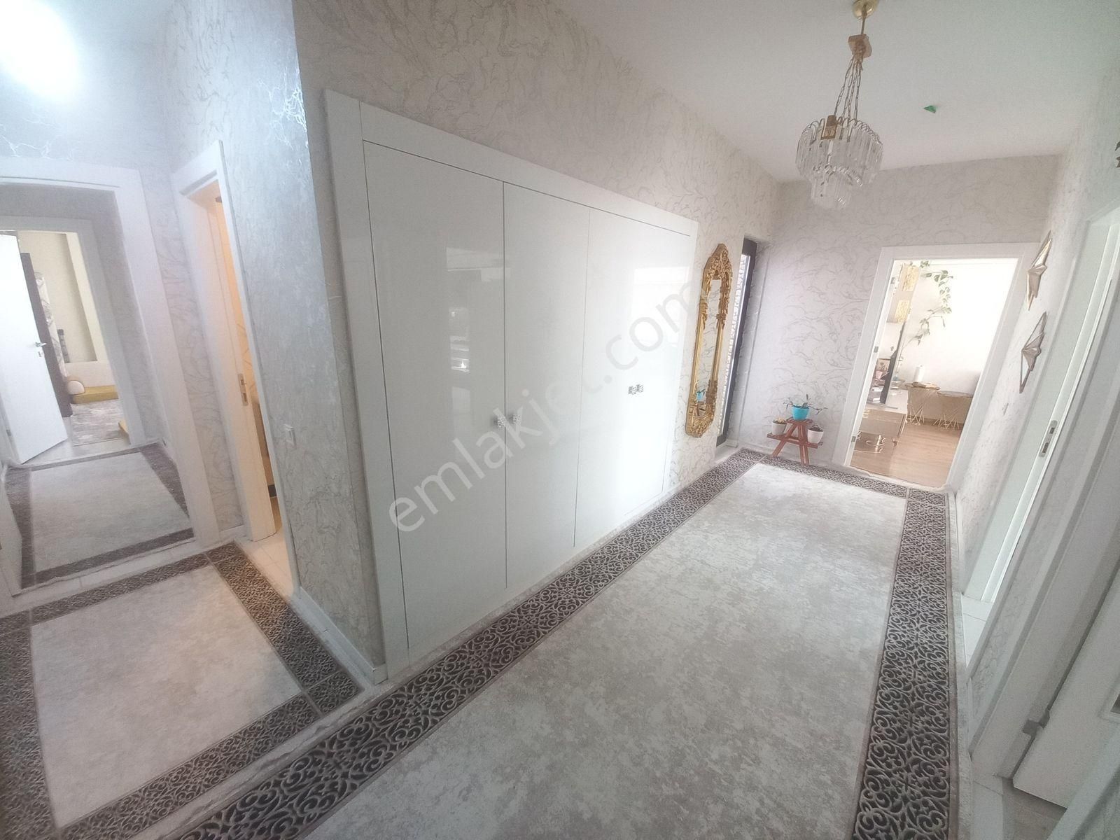 Sancak Life Sitesinde Arakat 3 Cepheli Satılık Daire - Görsel 20