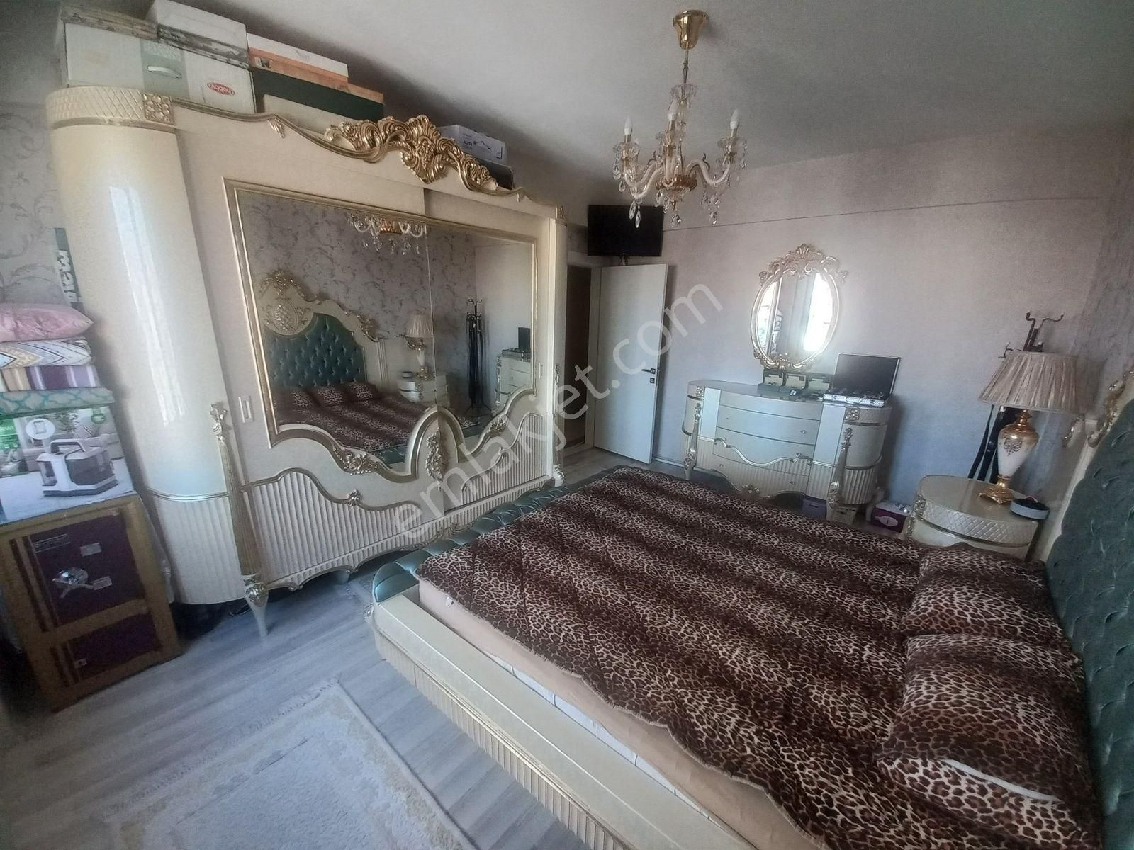 Sancak Life Sitesinde Arakat 3 Cepheli Satılık Daire - Görsel 9