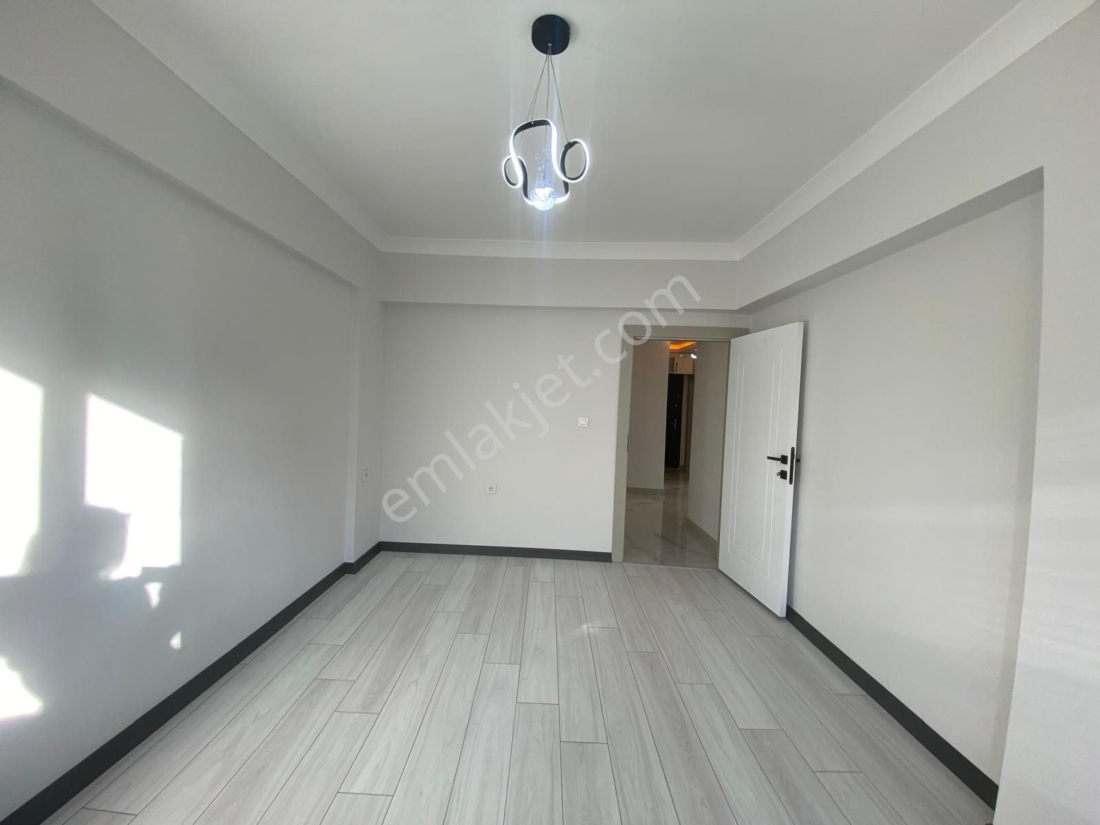 Koza Emlak'tan Pınarbaşı Mahalesinde Ara Katta Lüxx Yapılı Genç Bina Da 3+1 Satılık Daireeee - Görsel 20
