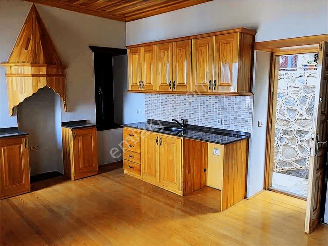 Satılık 2+1 Taş Ev Alanya Kalesinde Deniz Manzaralı - Görsel 11
