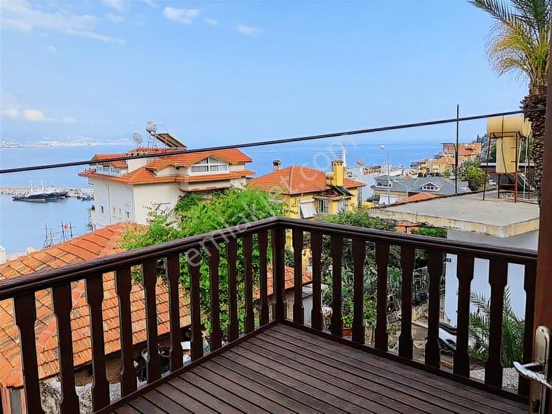 Satılık 2+1 Taş Ev Alanya Kalesinde Deniz Manzaralı - Görsel 2