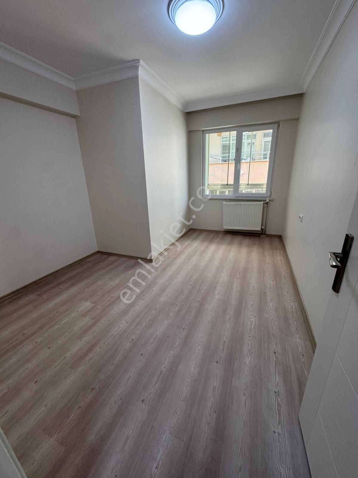 Tuğra'dan Eski Tekirdağ Caddesinde Cephe 4+1 İskanlı Lüks Daire - Görsel 21