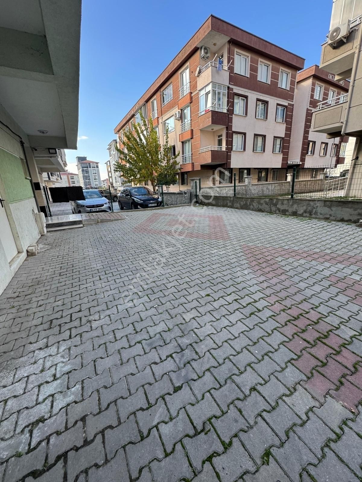 Tuğra'dan Eski Tekirdağ Caddesinde Cephe 4+1 İskanlı Lüks Daire - Görsel 35
